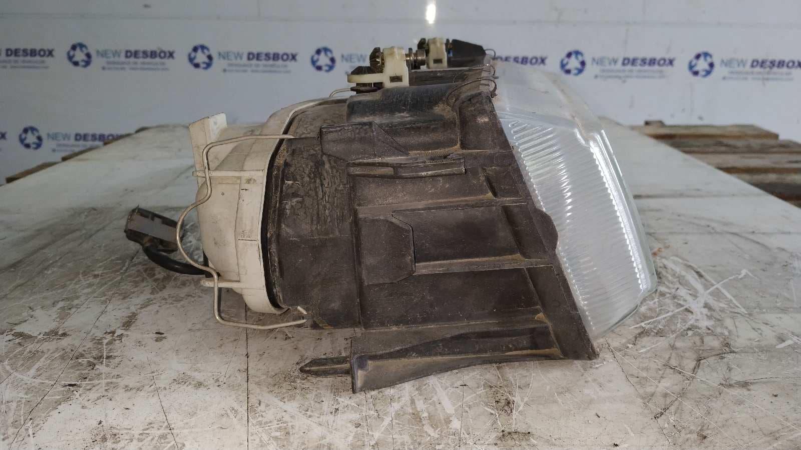 Recambio de FARO DERECHO para ALFA ROMEO 155 2.0 referencia OEM IAM 0301085302 6