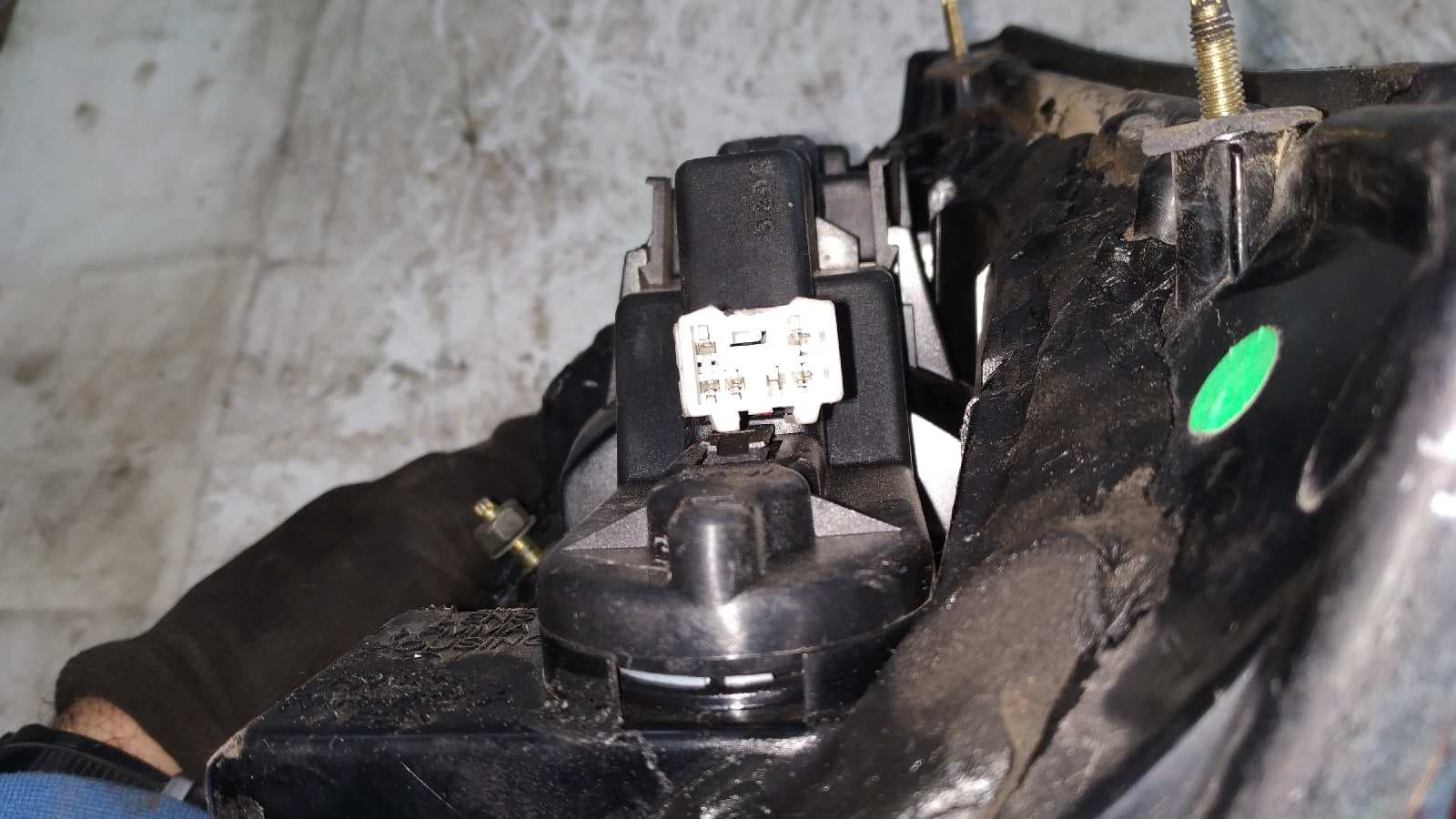 Recambio de PILOTO TRASERO IZQUIERDO para NISSAN MICRA (K11) referencia OEM IAM 3