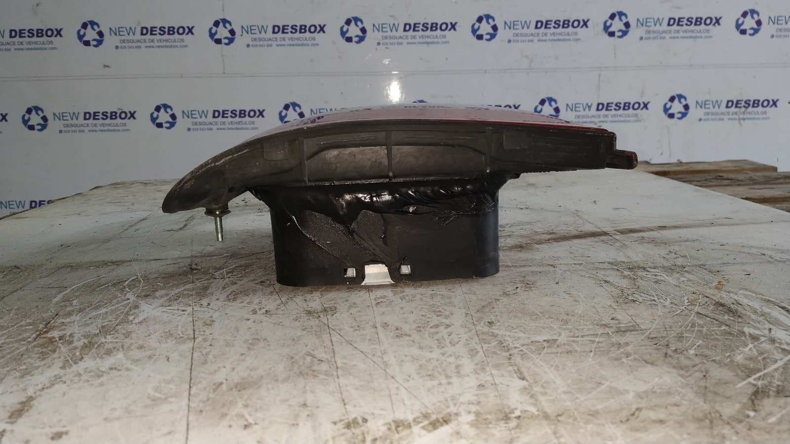Recambio de PILOTO TRASERO IZQUIERDO para NISSAN SUNNY BERLINA (N13) 1.6 12V CAT referencia OEM IAM 22063324   - ROJO 3