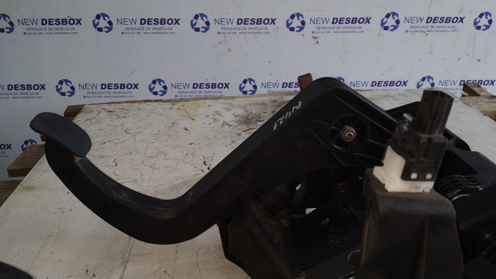 Recambio de PEDALERA COMPLETA para FIAT DUCATO MAXI CAJA ABIERTA (09.2006 =>) 2.3 JTD CAT F1AE0481D referencia OEM IAM 3802501018   - BLANCO 3