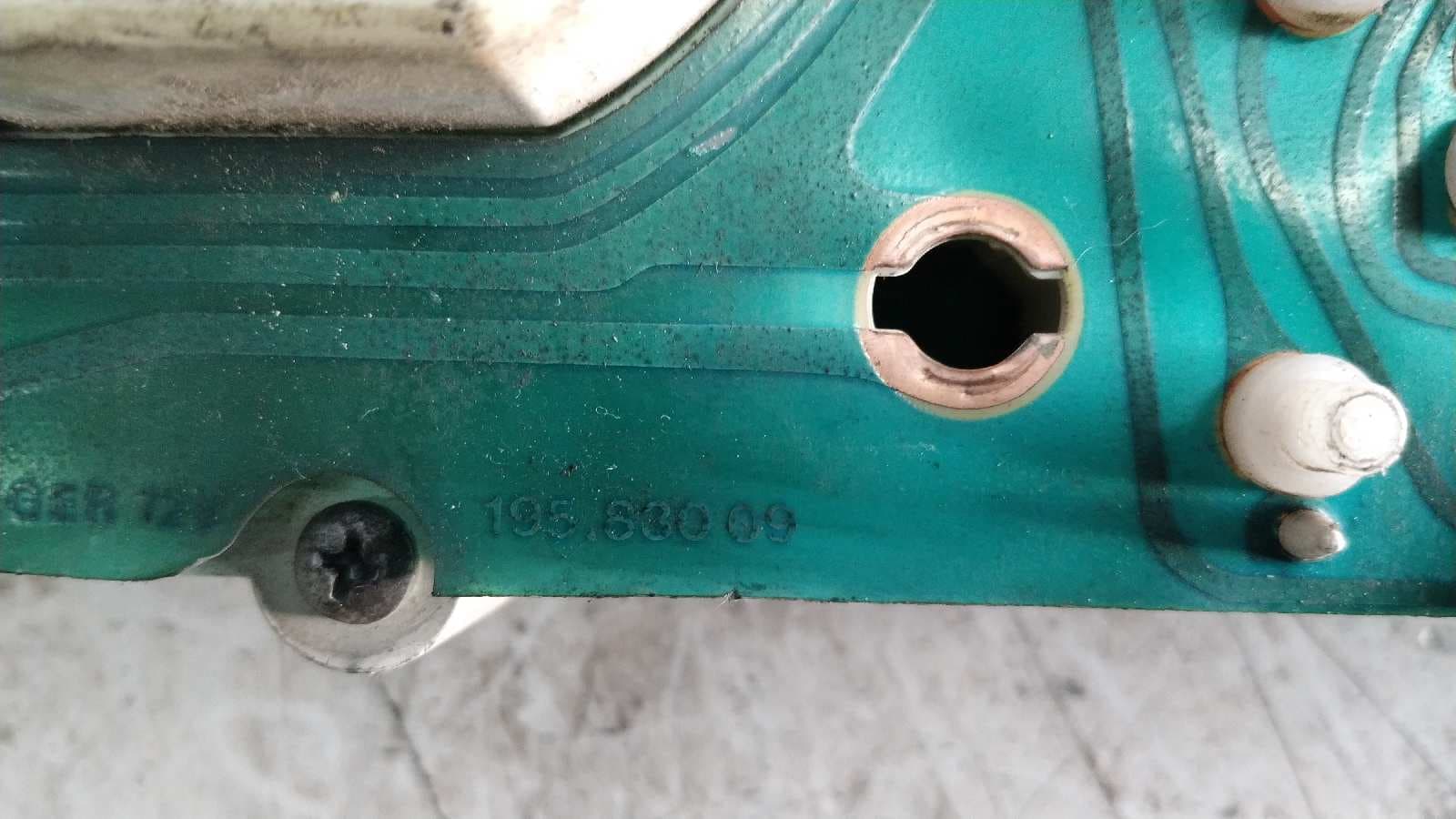 Recambio de CUADRO INSTRUMENTOS para NISSAN PATROL (K/W260) RD28 referencia OEM IAM 19583009 7