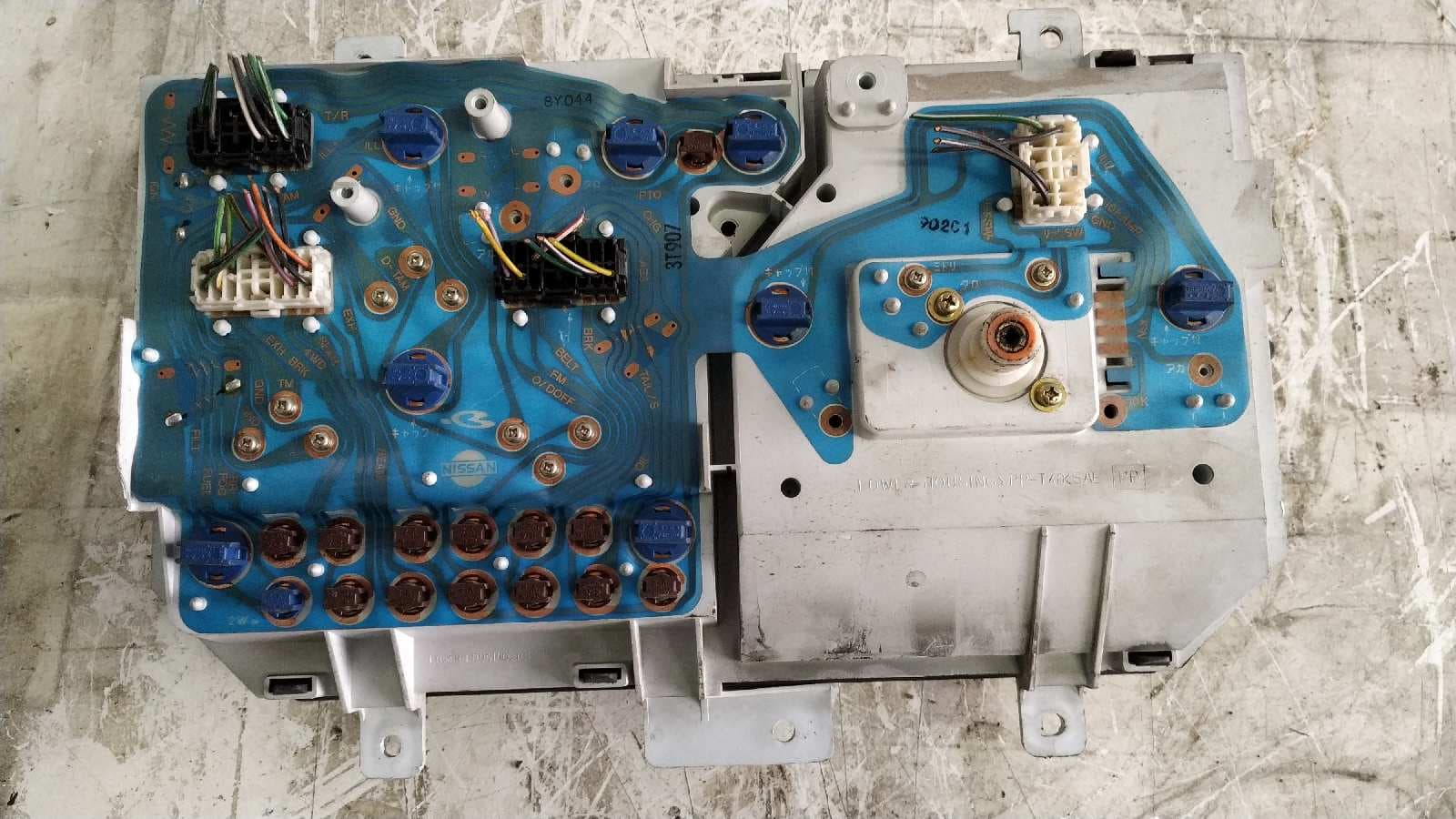 Recambio de CUADRO INSTRUMENTOS para NISSAN CABSTAR E BD30D referencia OEM IAM 3T907   - AZUL 3