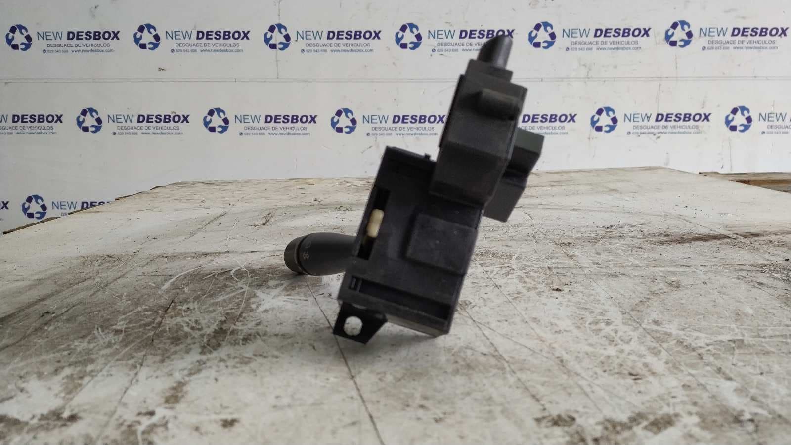 Recambio de MANDO INTERMITENTES para CHRYSLER VOYAGER (ES) 3.3 LE Grand Voyager 3.3 referencia OEM IAM 23199   - NEGRA 4