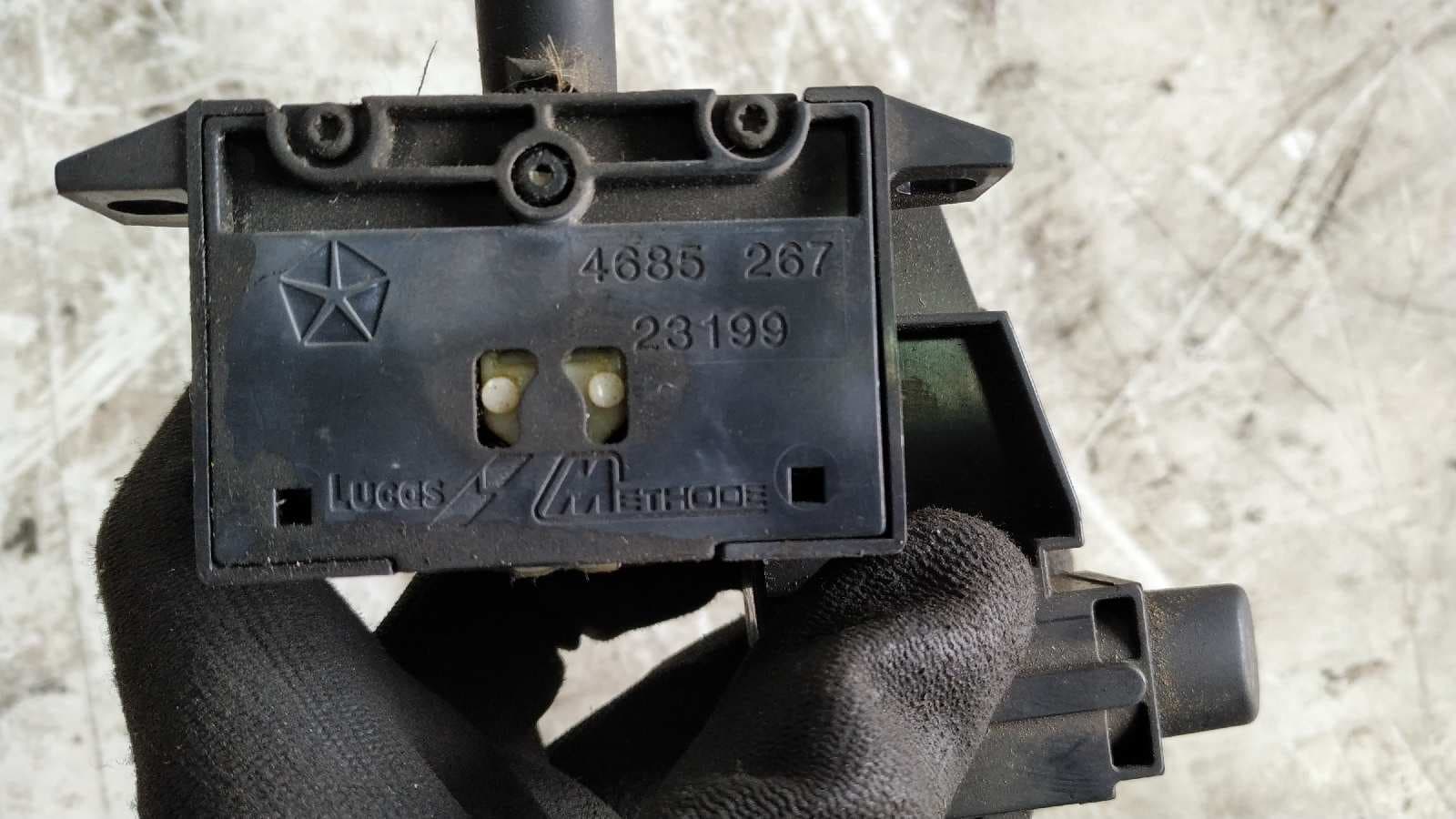 Recambio de MANDO INTERMITENTES para CHRYSLER VOYAGER (ES) 3.3 LE Grand Voyager 3.3 referencia OEM IAM 23199   - NEGRA 5