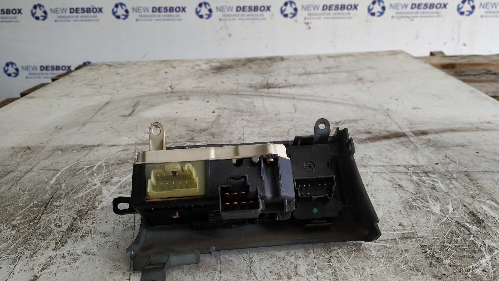 Recambio de MANDO LUCES para CHRYSLER VOYAGER (ES) 2.5 CAT TD referencia OEM IAM 9575541K   - VIOLETA 4