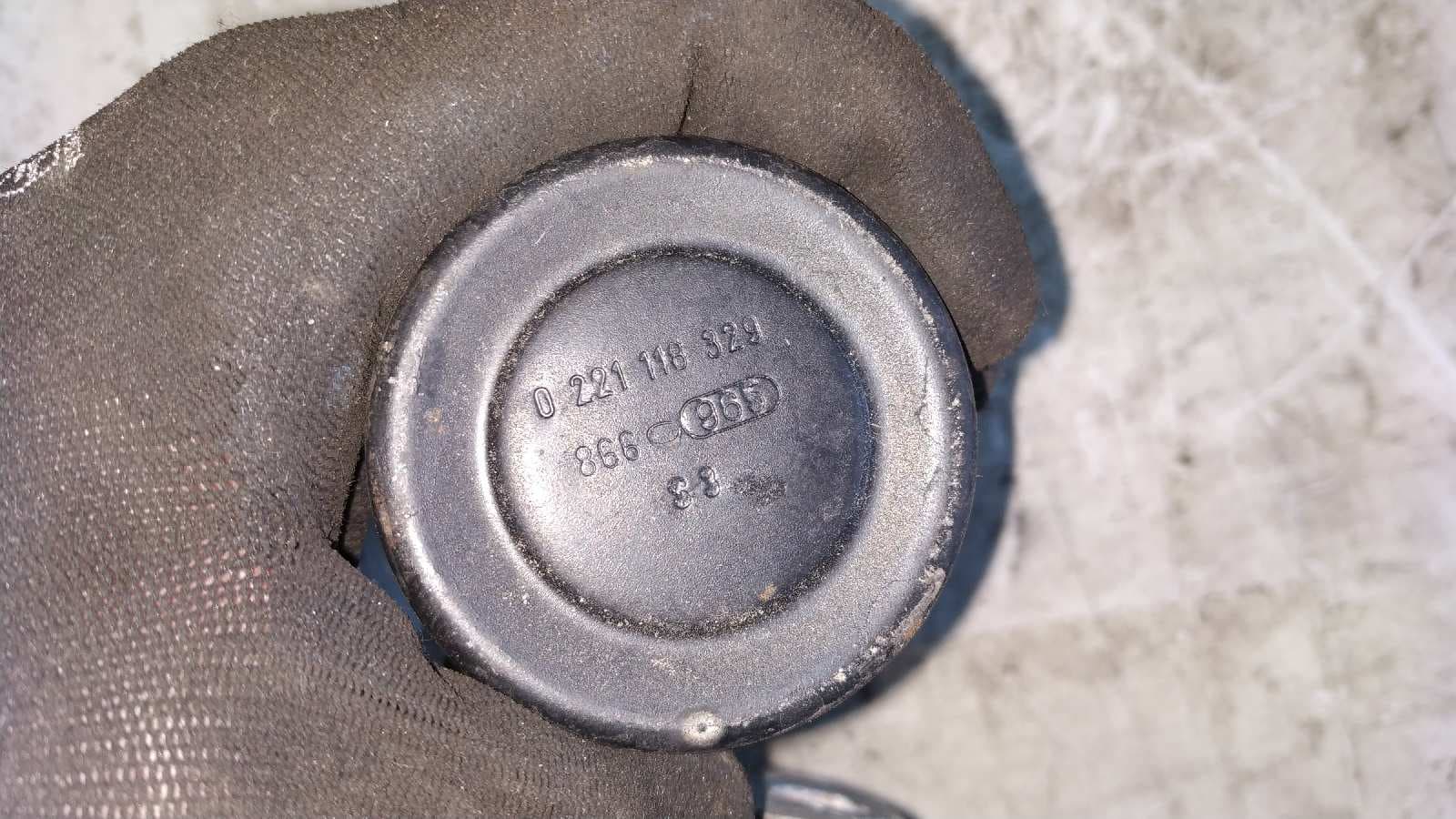 Recambio de BOBINA ENCENDIDO para MERCEDES-BENZ CLASE S (W126) BERLINA+COUPE SEC 500 117963 referencia OEM IAM    - GRIS 2