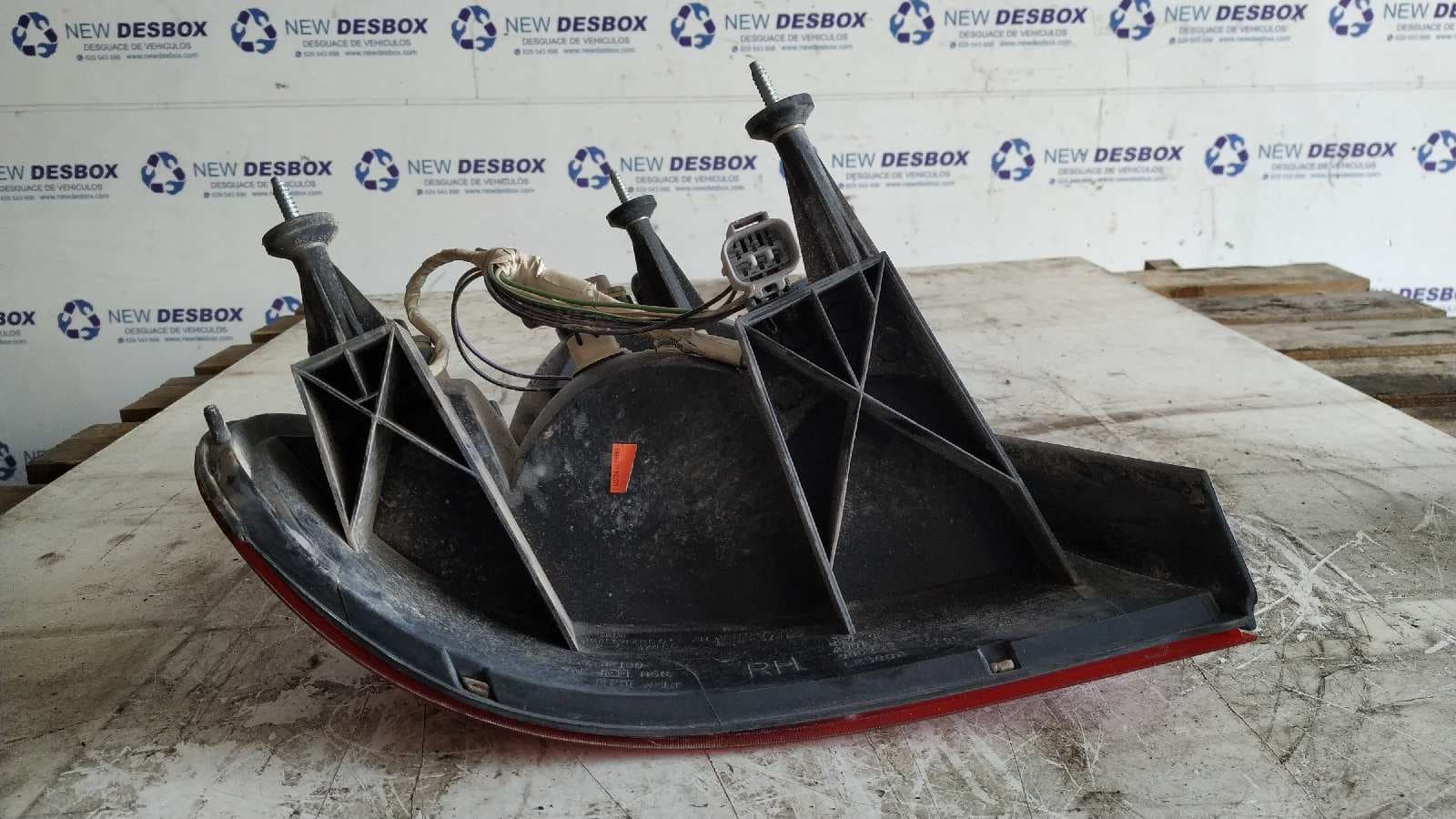 Recambio de PILOTO TRASERO DERECHO para CHRYSLER 300 M (LR) 2.7 CAT G2.7L referencia OEM IAM 58622E   - MARRON 2