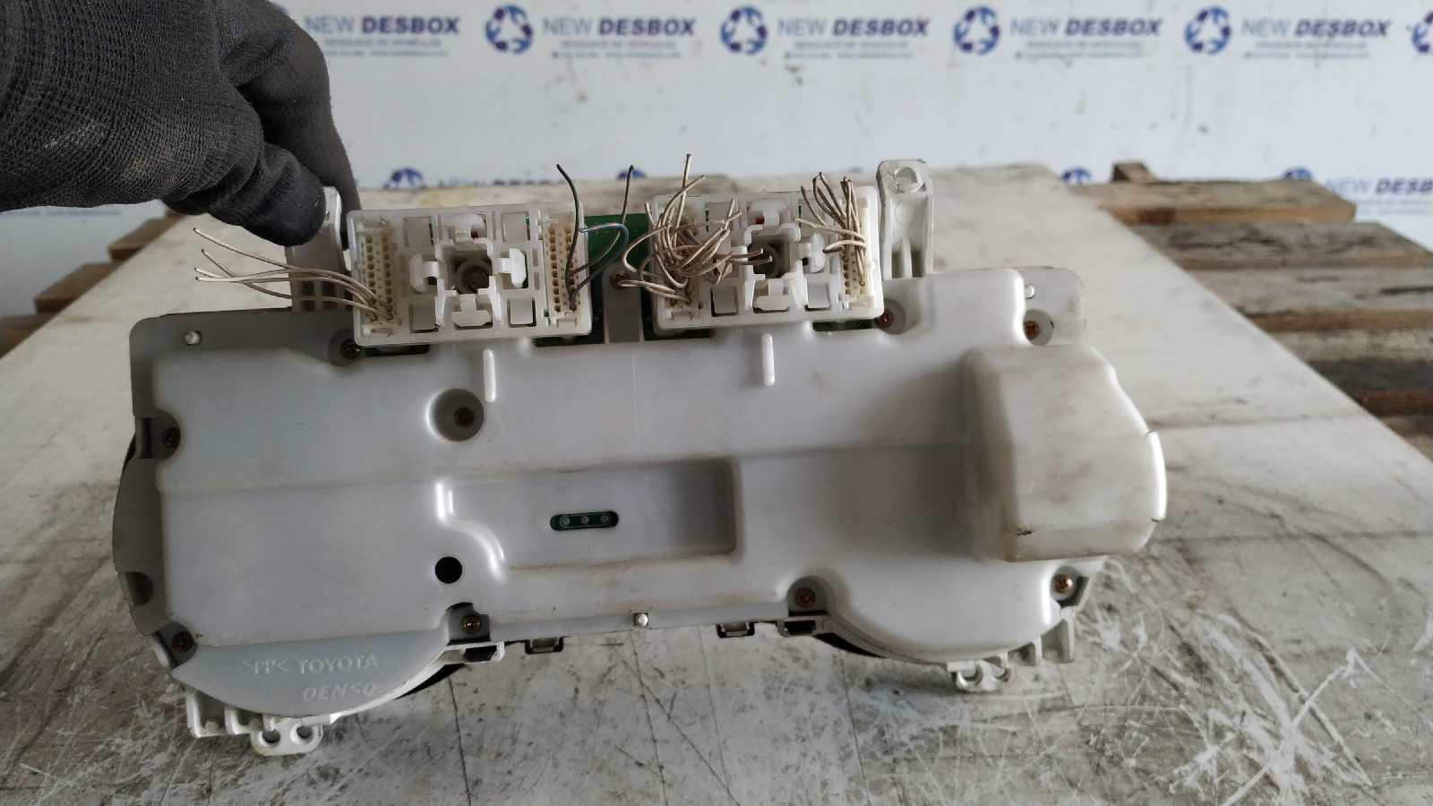 Recambio de CUADRO INSTRUMENTOS para TOYOTA RAV 4 (A2) 1AZFE referencia OEM IAM 8380042860   - VERDE 4