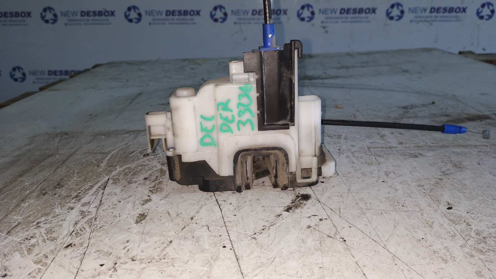 Recambio de CERRADURA PUERTA DELANTERA DERECHA para FIAT FIORINO 1.3 16V M-Jet CAT 199A2000 referencia OEM IAM 1357552080   - BLANCO 5