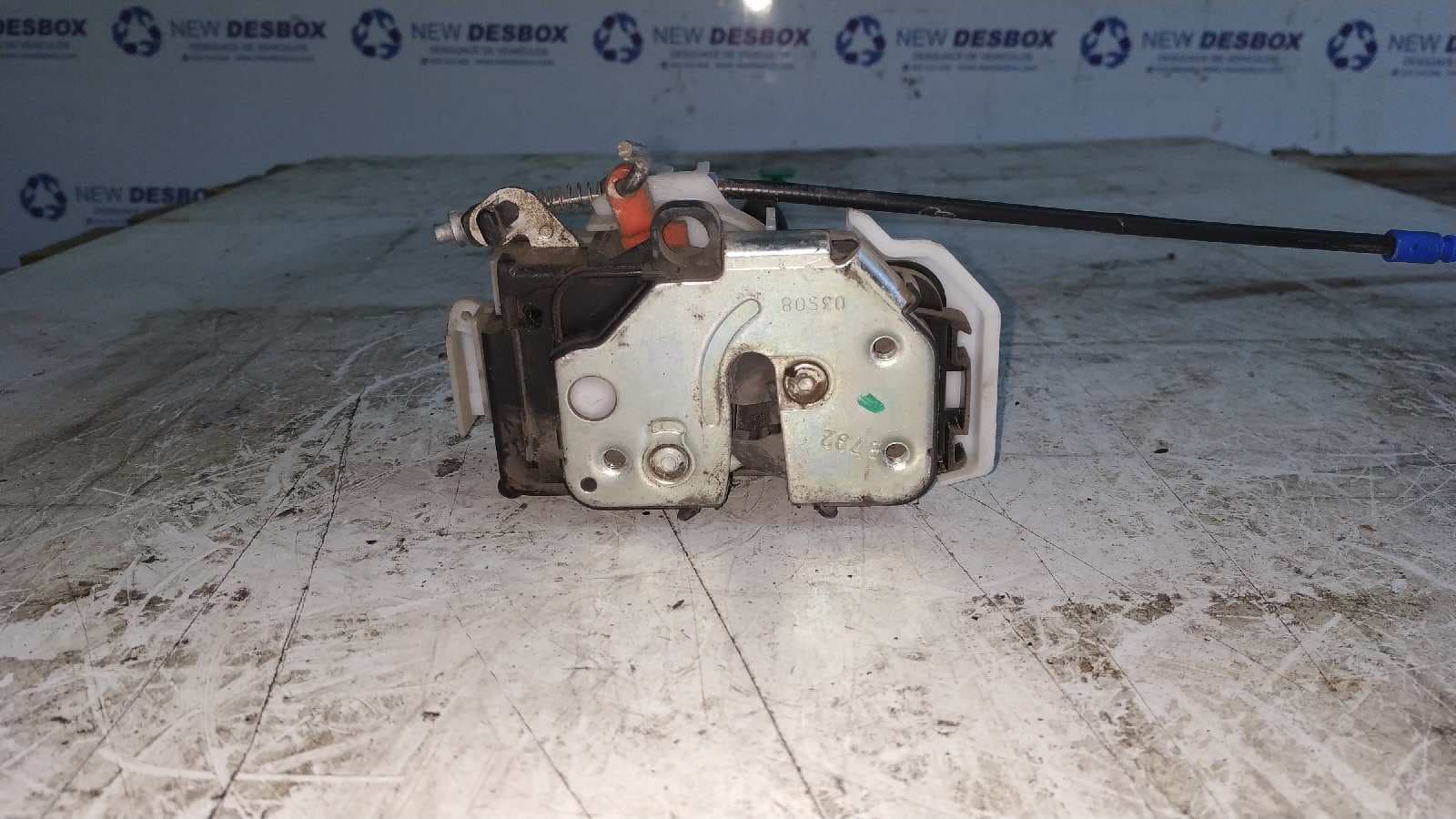 Recambio de CERRADURA PUERTA DELANTERA IZQUIERDA para FIAT FIORINO 1.3 16V M-Jet CAT 199A2000 referencia OEM IAM 1354745080   - BLANCO 3