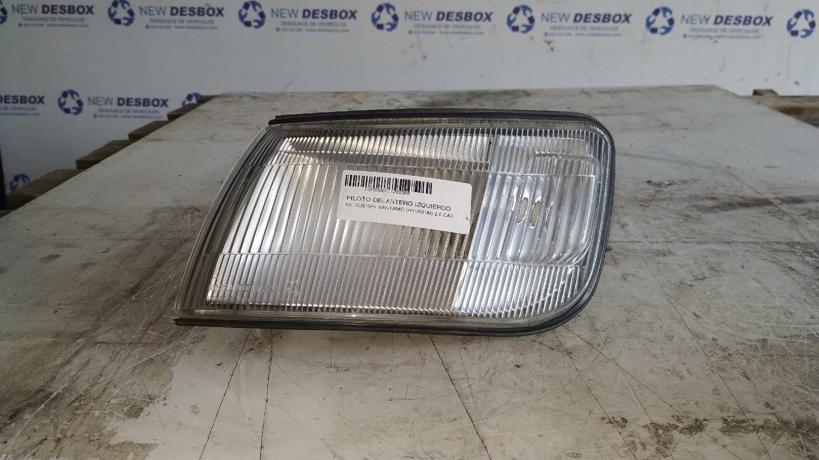 Recambio de PILOTO DELANTERO IZQUIERDO para MITSUBISHI SANTAMO (HYUNDAI) referencia OEM IAM 92303M20