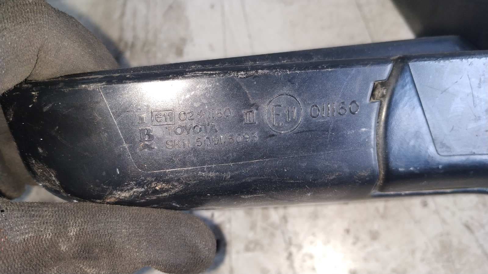 Recambio de RETROVISOR IZQUIERDO para TOYOTA CARINA (T19) referencia OEM IAM 011160 4