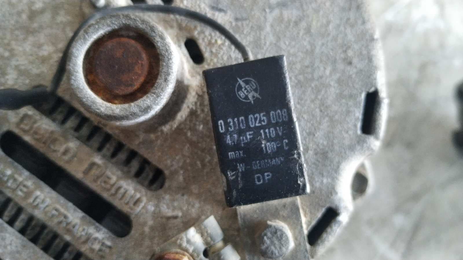 Recambio de ALTERNADOR para OPEL MANTA B 2.0 referencia OEM IAM 060515355A   - GRIS 7