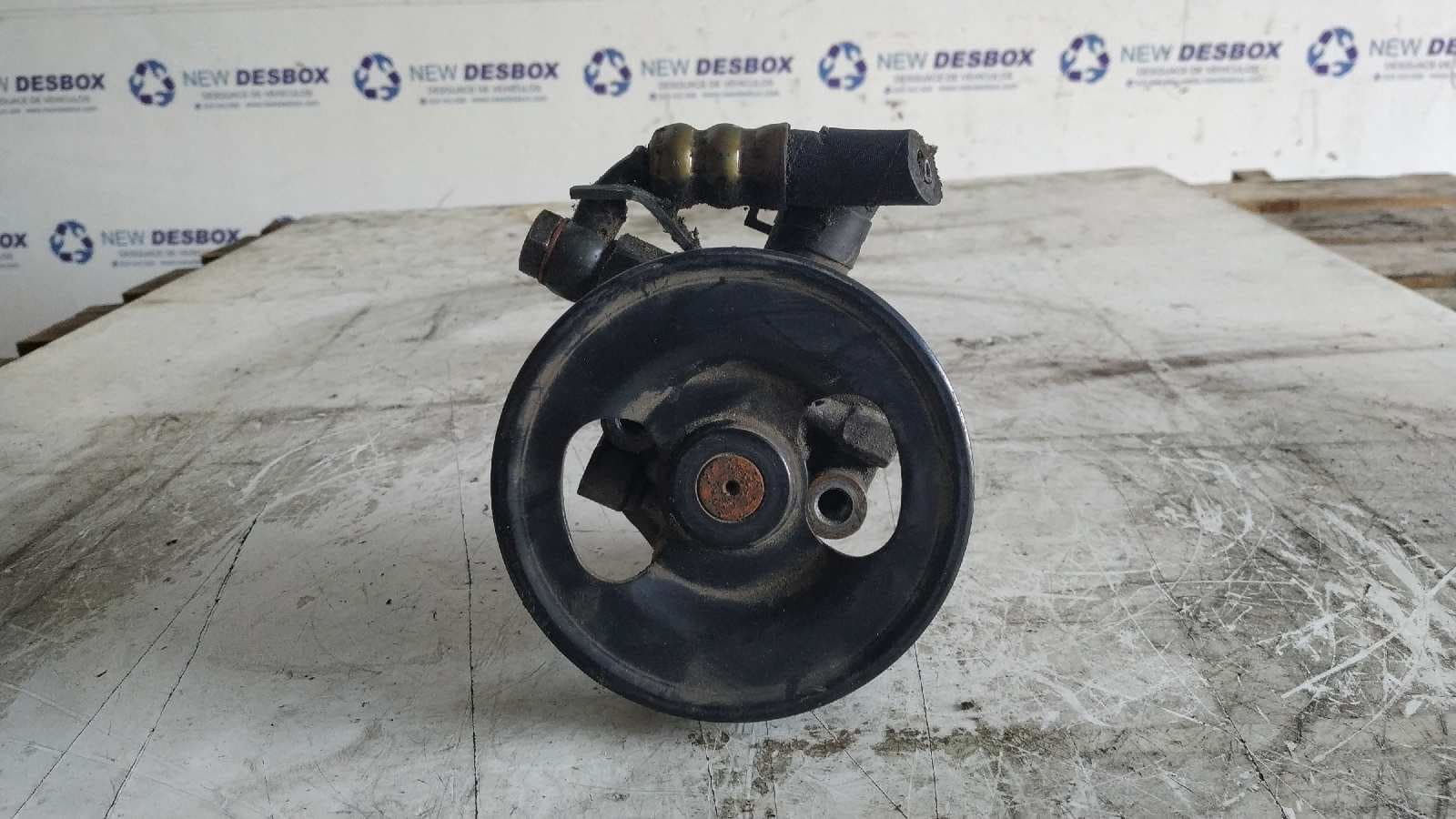 Recambio de BOMBA DIRECCION para KIA CARNIVAL II J3 referencia OEM IAM 11114