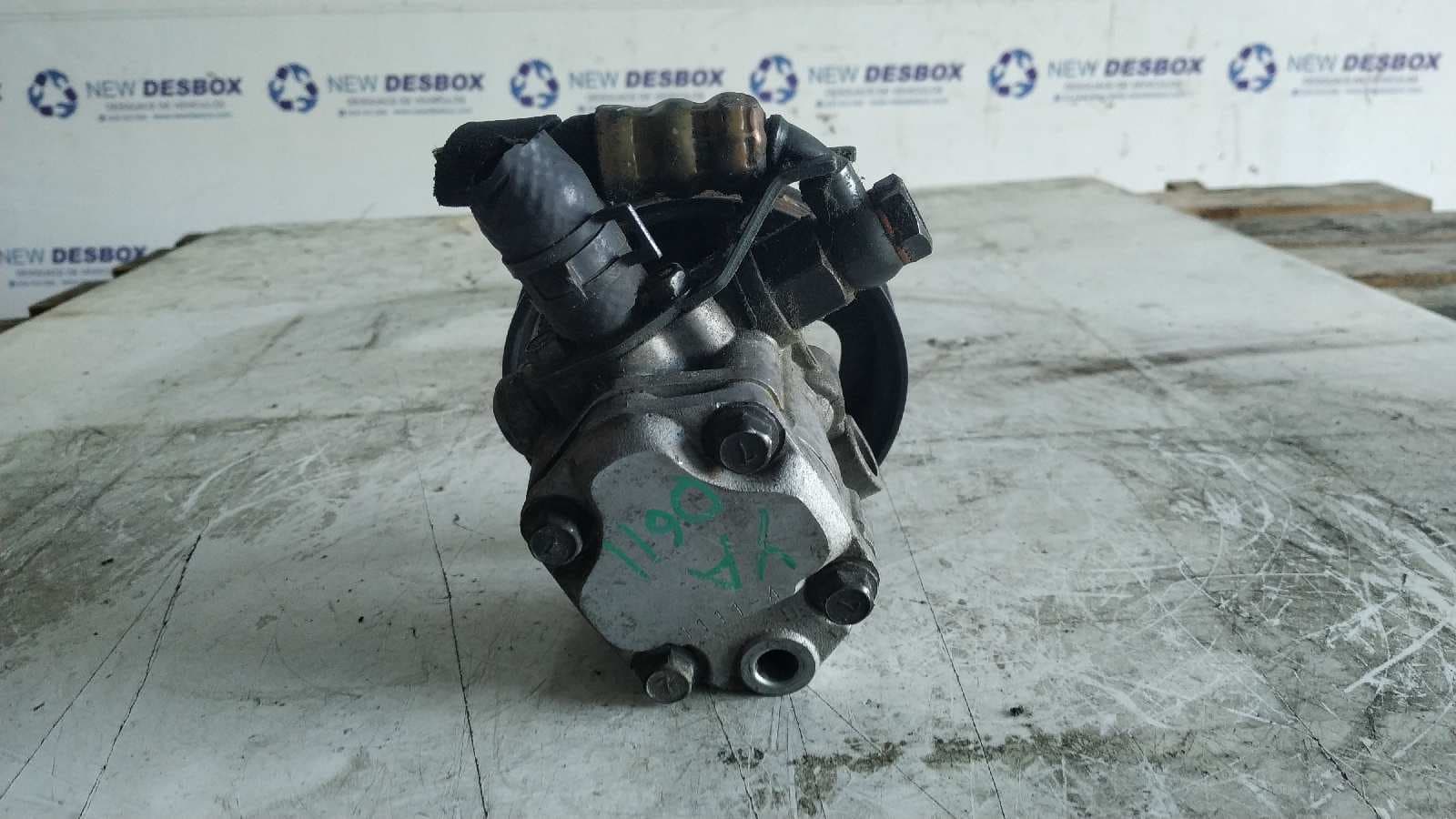 Recambio de BOMBA DIRECCION para KIA CARNIVAL II J3 referencia OEM IAM 11114 6