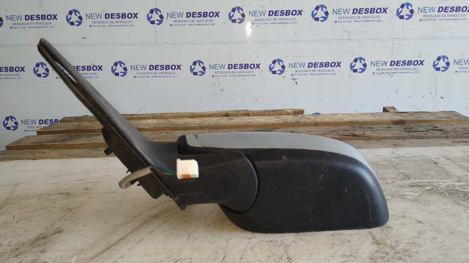 Recambio de RETROVISOR IZQUIERDO para MAZDA 6 BERLINA (GG) 1.8 Active (4-ptas.) L813 referencia OEM IAM 1469105   - GRIS PLATA 5