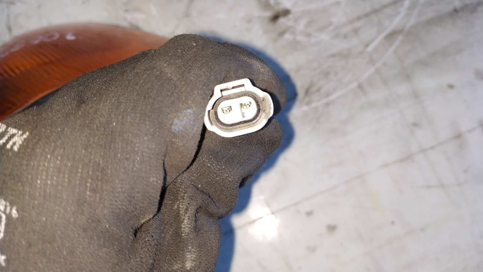 Recambio de PILOTO DELANTERO DERECHO para SUZUKI SWIFT SF BERLINA (EA) 1.3 CAT G13B referencia OEM IAM    - BLANCO 2