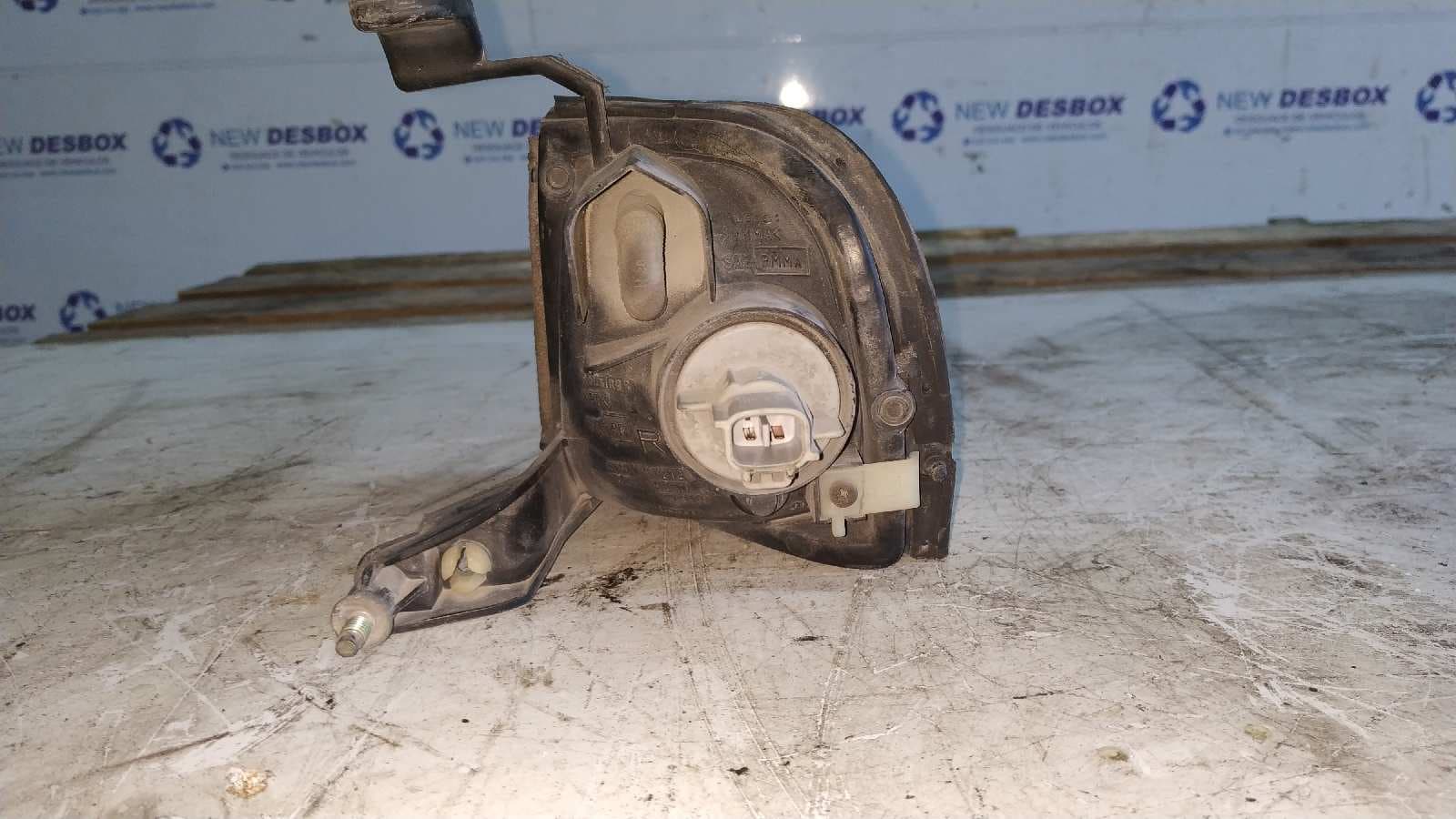 Recambio de PILOTO DELANTERO DERECHO para SUZUKI BALENO BERLINA SY (EG) 1.6 (3-ptas.) G16B referencia OEM IAM 21032018   - BLANCO 4