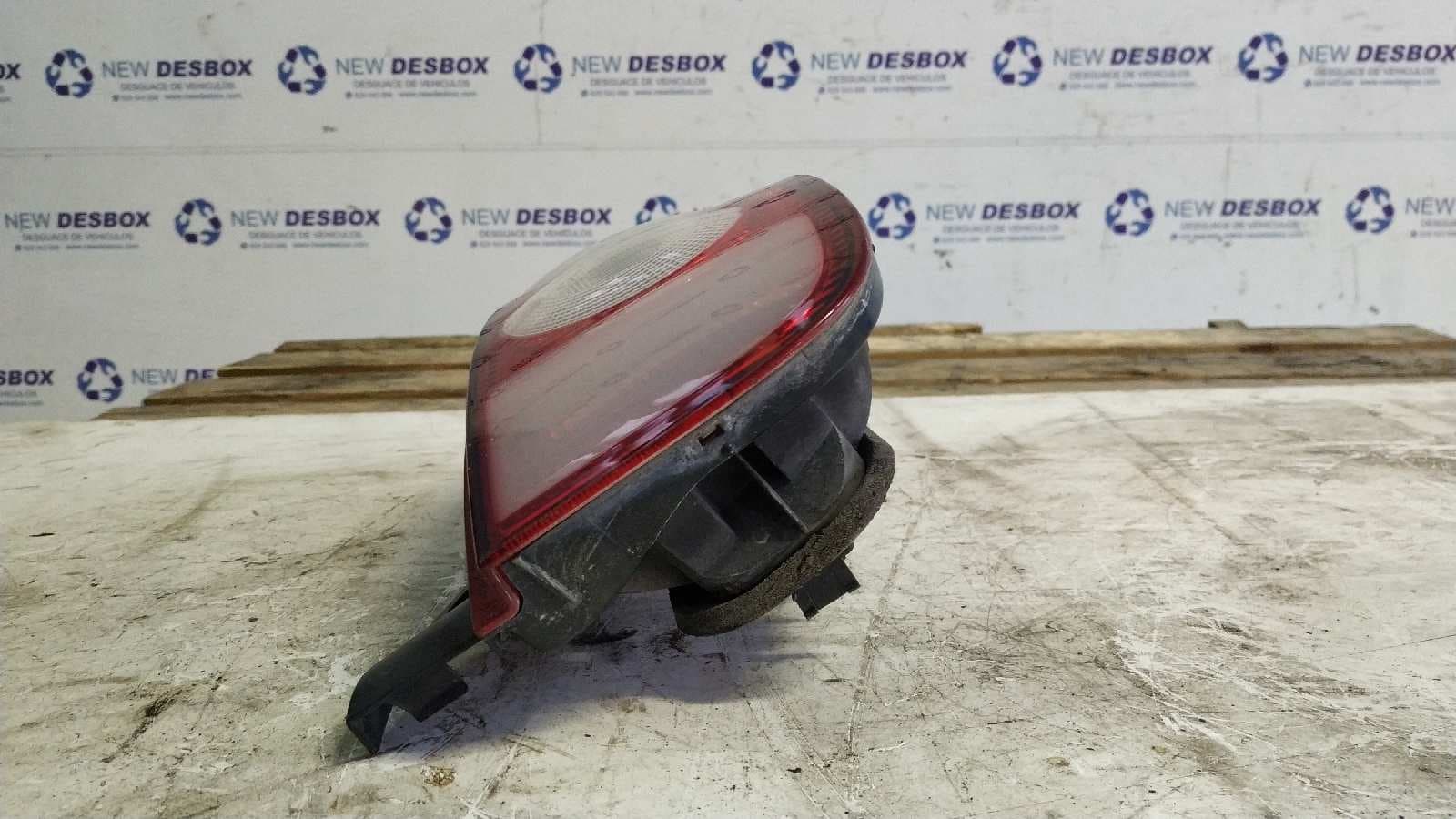 Recambio de PILOTO TRASERO DERECHO para NISSAN MICRA (K12E) 25 Aniversario CR12DE referencia OEM IAM    - BLANCO 3