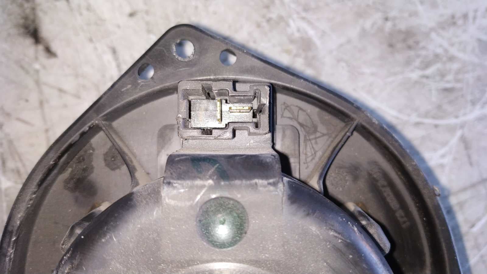 Recambio de MOTOR CALEFACCION para SUZUKI IGNIS RM (MH) 1.3 DDiS Diesel CAT Z13DT referencia OEM IAM 31530350   - GRIS 2