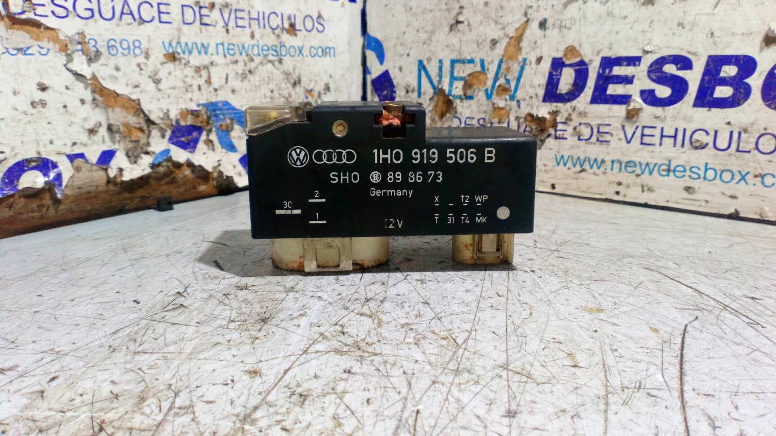 Recambio de CAJA RELES VENTILADORES para VOLKSWAGEN GOLF III BERLINA (1H1) GTI 2E referencia OEM IAM 1H0919506B    - AZUL