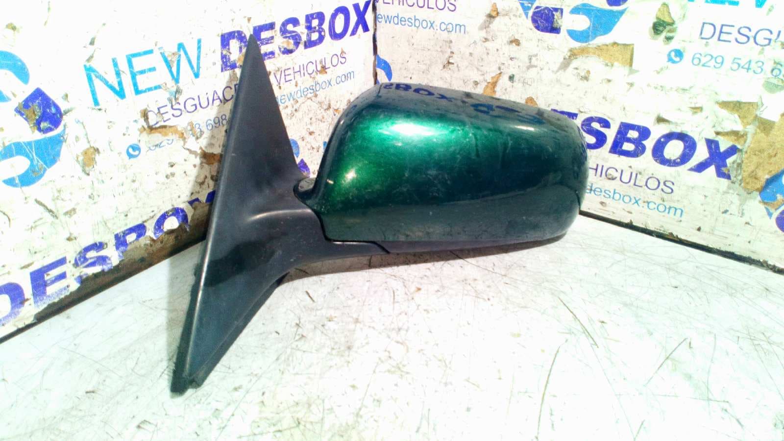 Recambio de RETROVISOR IZQUIERDO para AUDI A6 AVANT (4B5) 2.4 (121kW) AGA referencia OEM IAM 30991   - VERDE 4