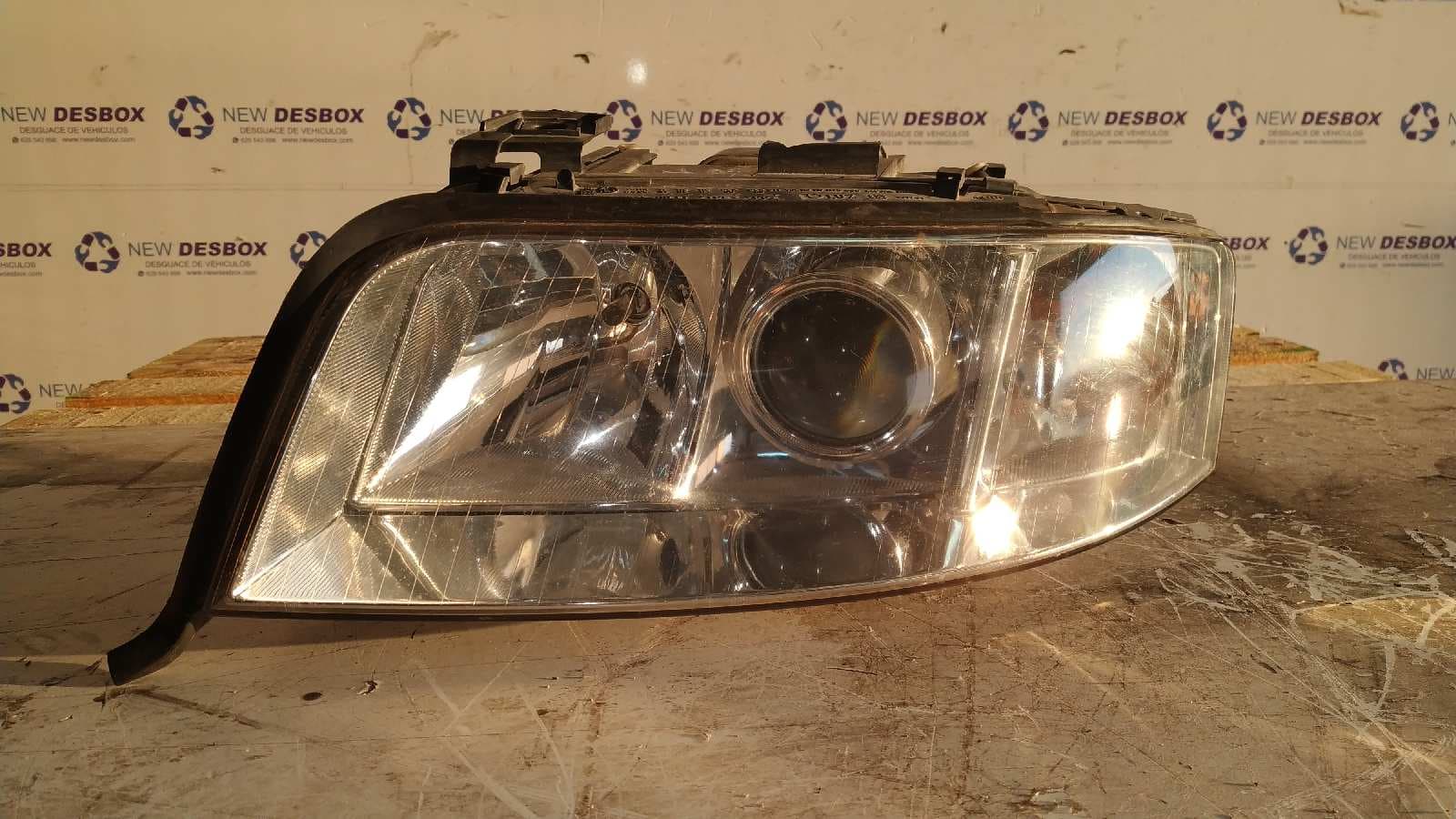 Recambio de FARO IZQUIERDO para AUDI A6 BERLINA (4B2) referencia OEM IAM 155923