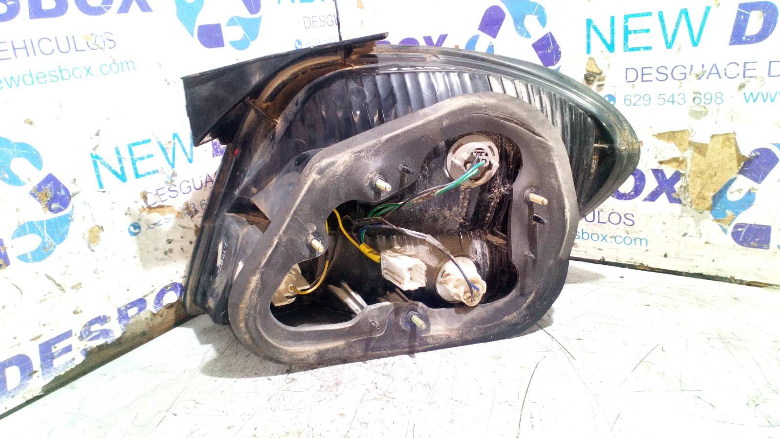 Recambio de PILOTO TRASERO IZQUIERDO para HYUNDAI COUPE (J2) 1.6 FX Coupe G4GR referencia OEM IAM 92401275   - AZUL 3