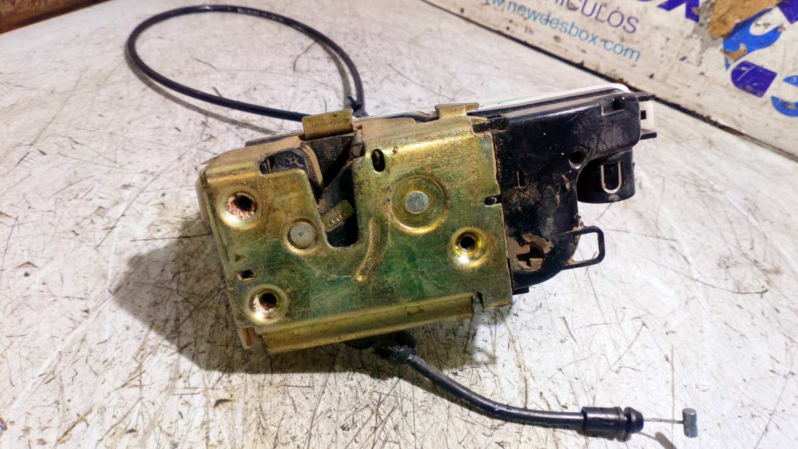 Recambio de CERRADURA PUERTA DELANTERA DERECHA para RENAULT SCENIC II Grand Confort Expression K4M referencia OEM IAM 150900342D1   - DORADO 3