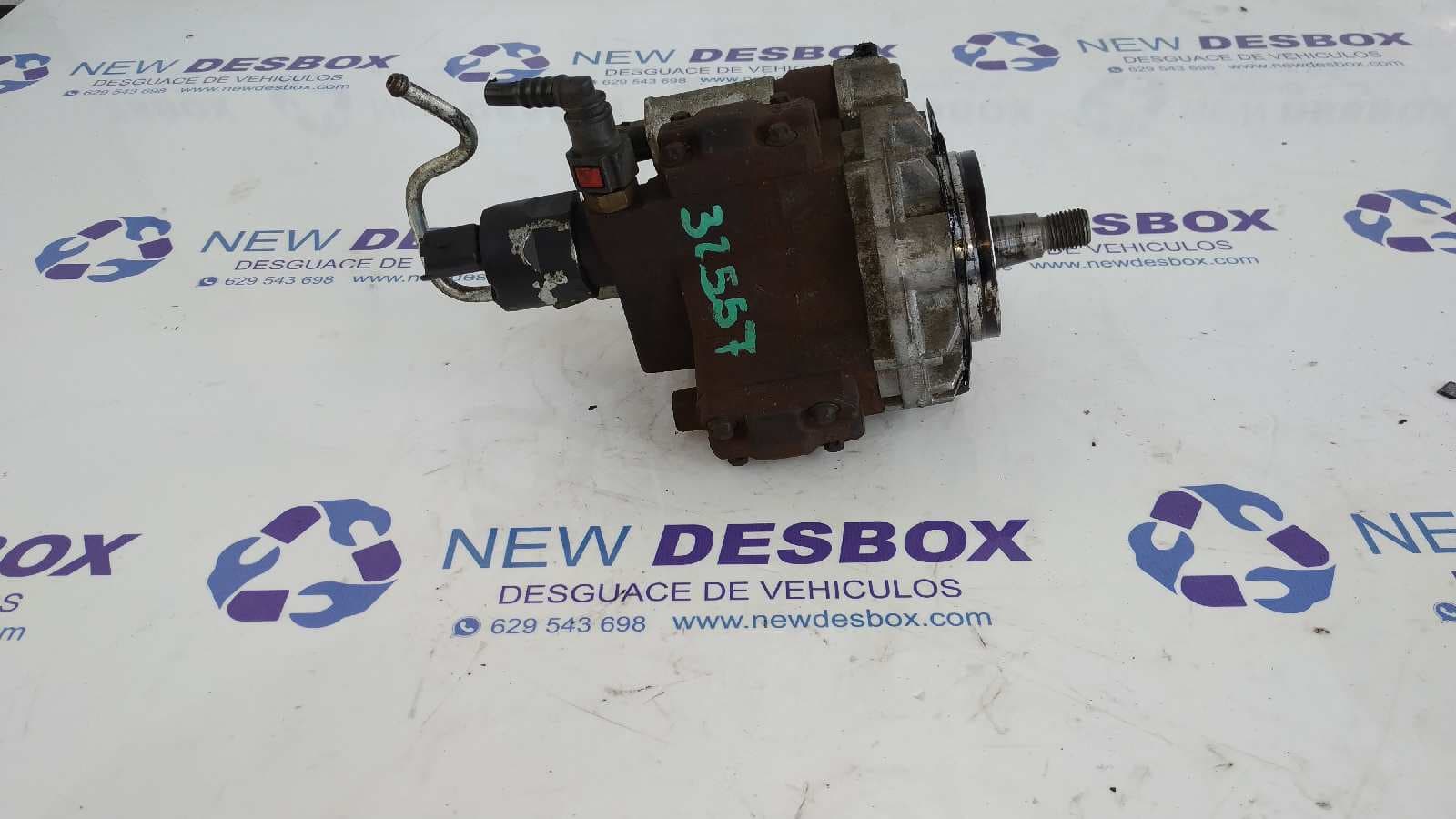 Recambio de BOMBA INYECCION para FORD TOURNEO CONNECT (TC7) referencia OEM IAM 4M5Q9B395AF   - BLANCO 2