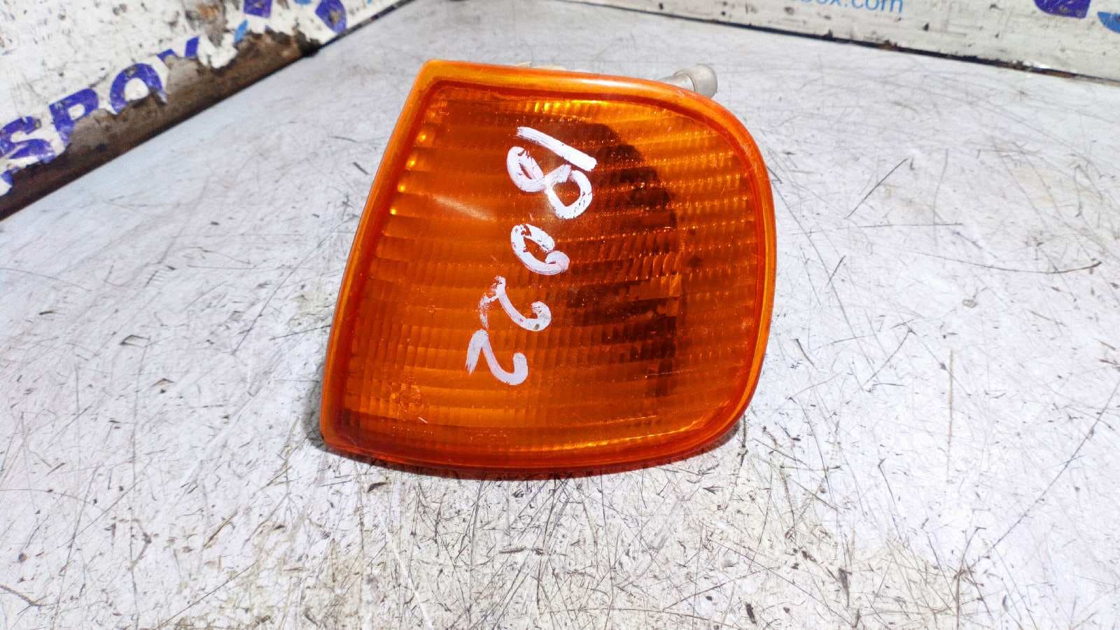 Recambio de PILOTO DELANTERO IZQUIERDO para VOLKSWAGEN CADDY (14D) 1.6 Diesel (ME) referencia OEM IAM 6K5953049B    - GRIS