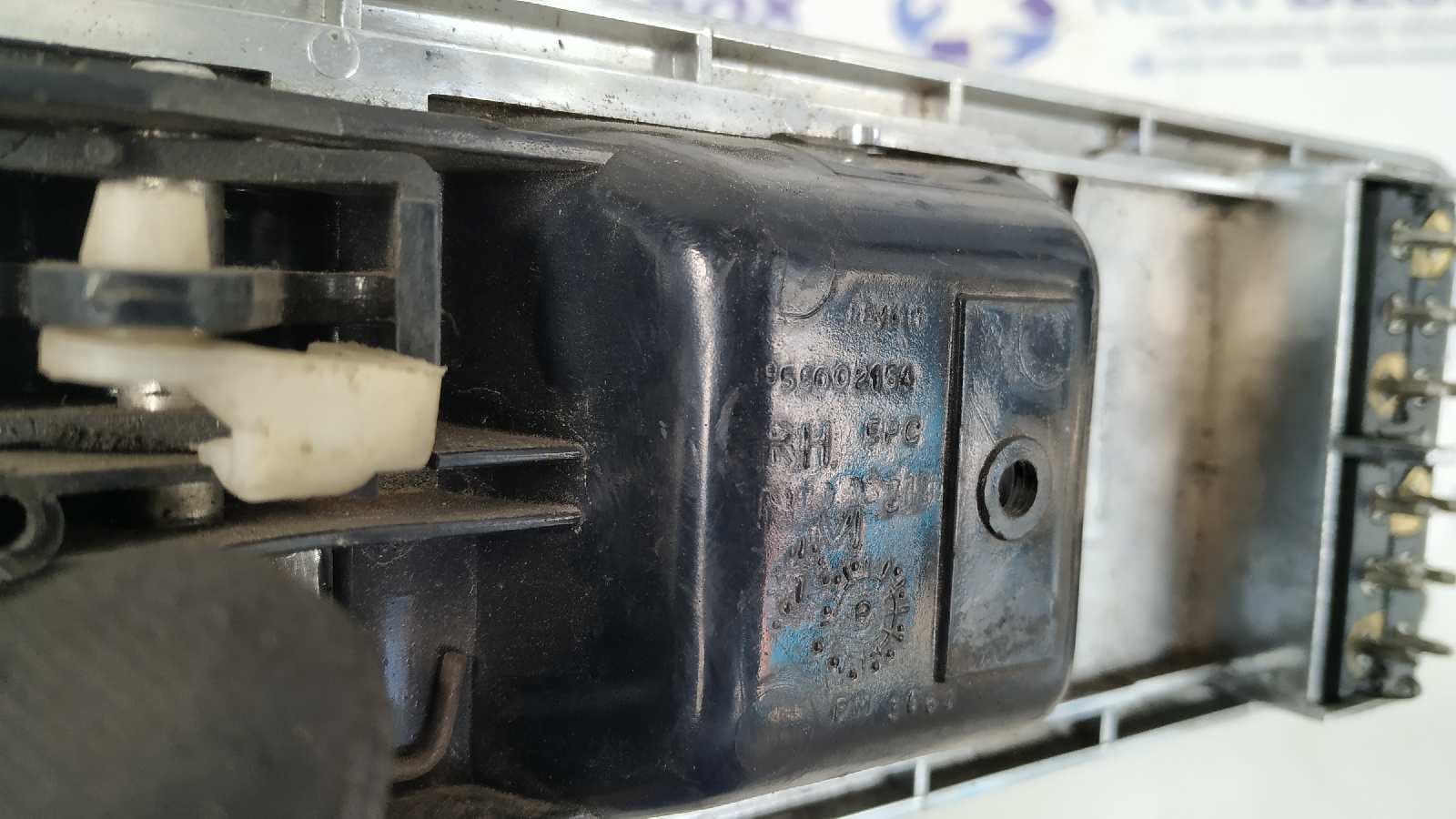 Recambio de MANETA INTERIOR DELANTERA DERECHA para CHRYSLER JEEP CHEROKEE (XJ) referencia OEM IAM 955002154 4