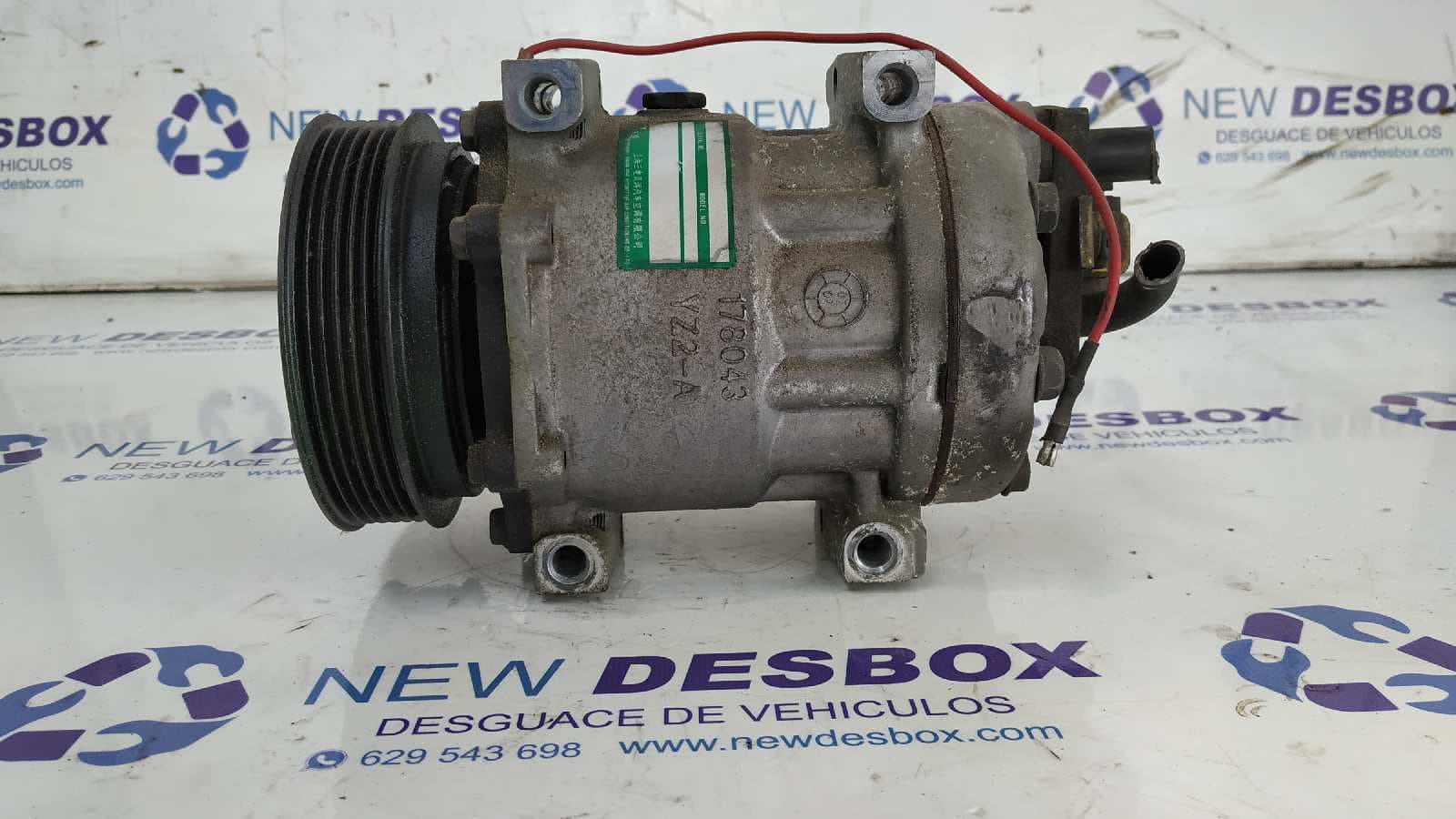 Recambio de COMPRESOR AIRE ACONDICIONADO para RENAULT 19 HATCHBACK (B/C53) 16V F7P704 referencia OEM IAM 178043   - AZUL 5