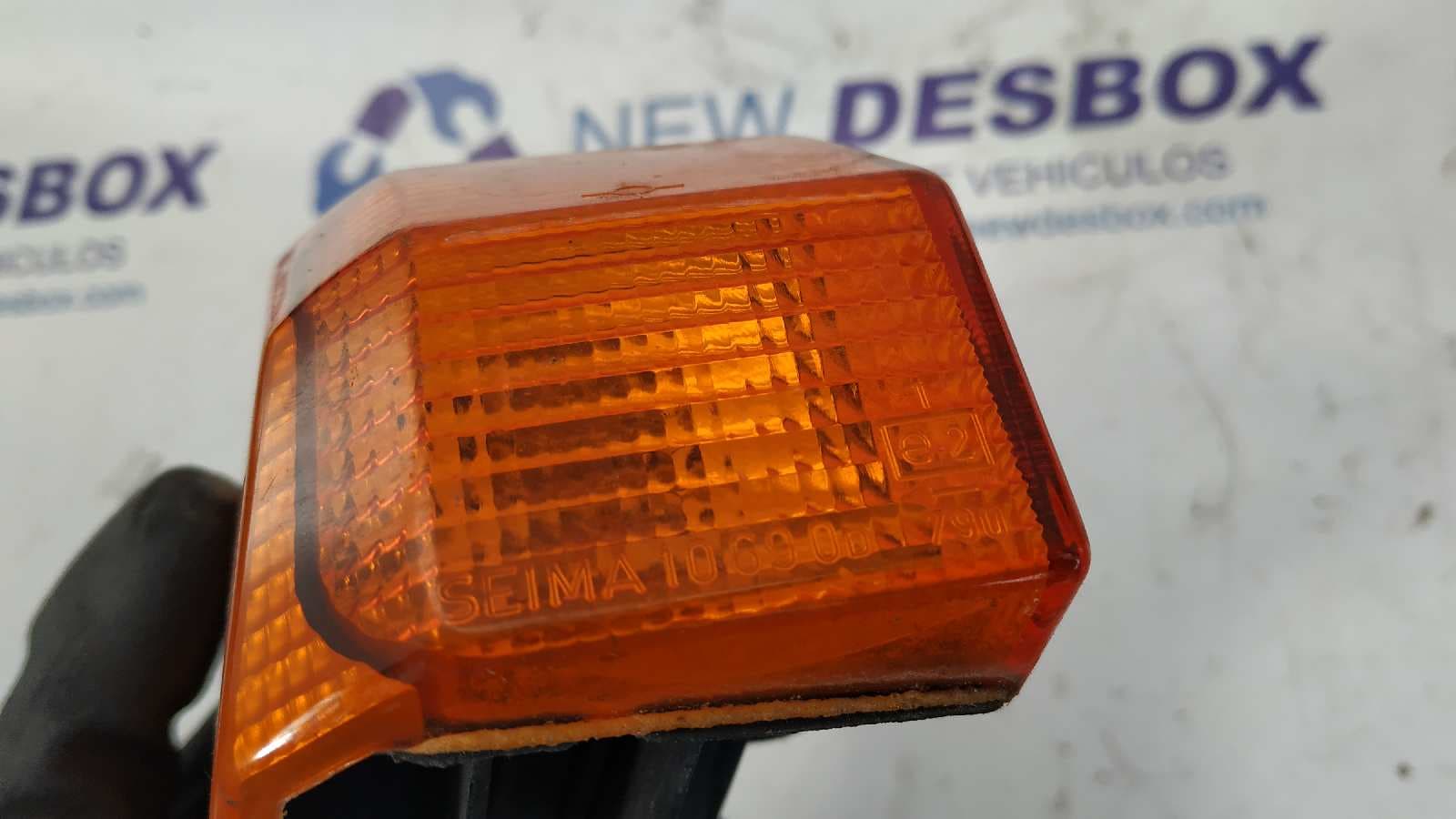 Recambio de PILOTO DELANTERO DERECHO para CITROEN BX BERLINA referencia OEM IAM SEIMA 10690 3