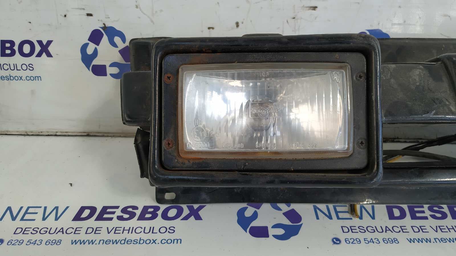 Recambio de FARO ANTINIEBLA DERECHO para LADA SAMARA (2108/2109) referencia OEM IAM 048200 2