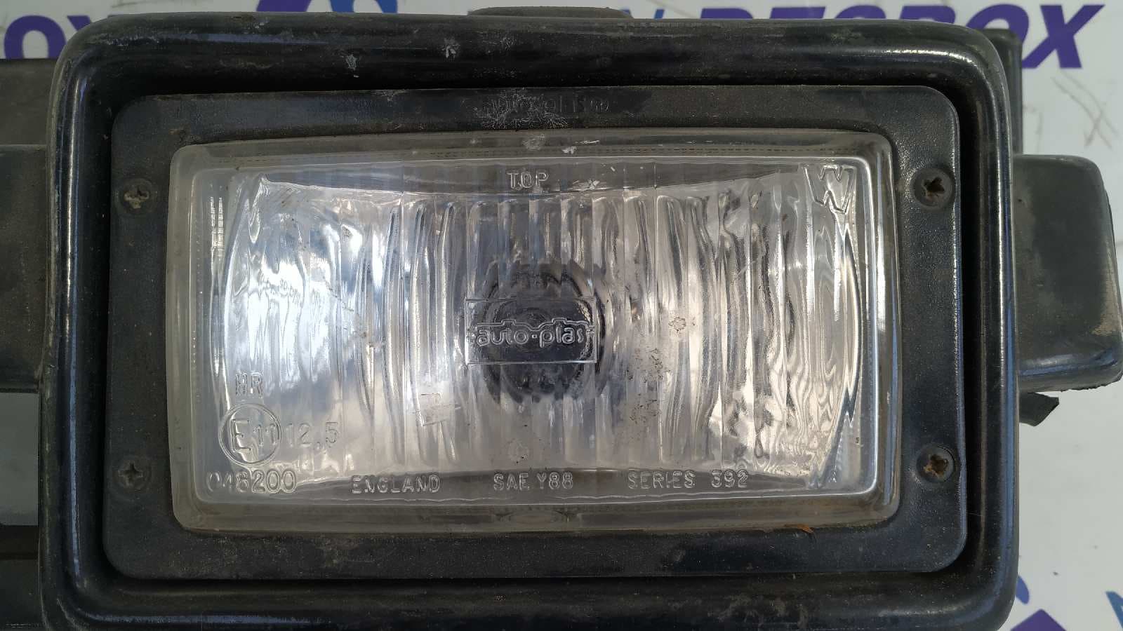 Recambio de FARO ANTINIEBLA IZQUIERDO para LADA SAMARA (2108/2109) referencia OEM IAM 048200