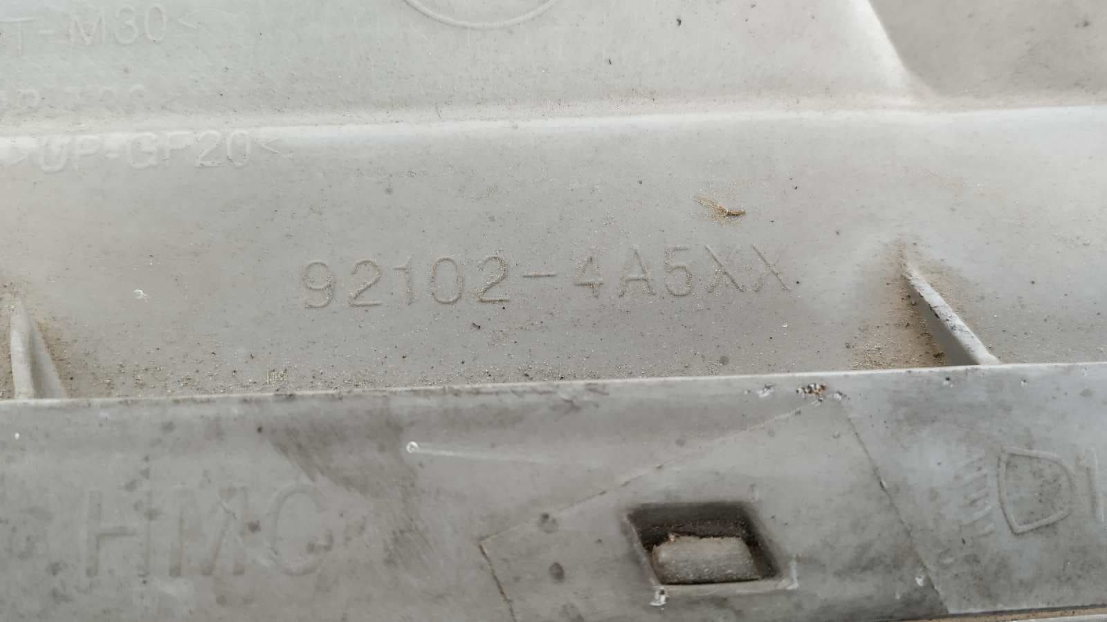 Recambio de FARO DERECHO para HYUNDAI H 1 4BH referencia OEM IAM 921024A5XX   - BLANCO 2