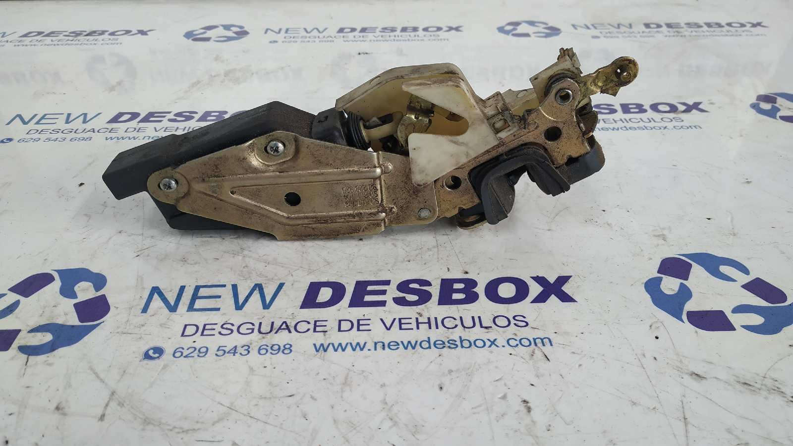 Recambio de CERRADURA PUERTA DELANTERA DERECHA para OPEL CALIBRA 2.0 C20NE referencia OEM IAM 90277866   - GRIS 7
