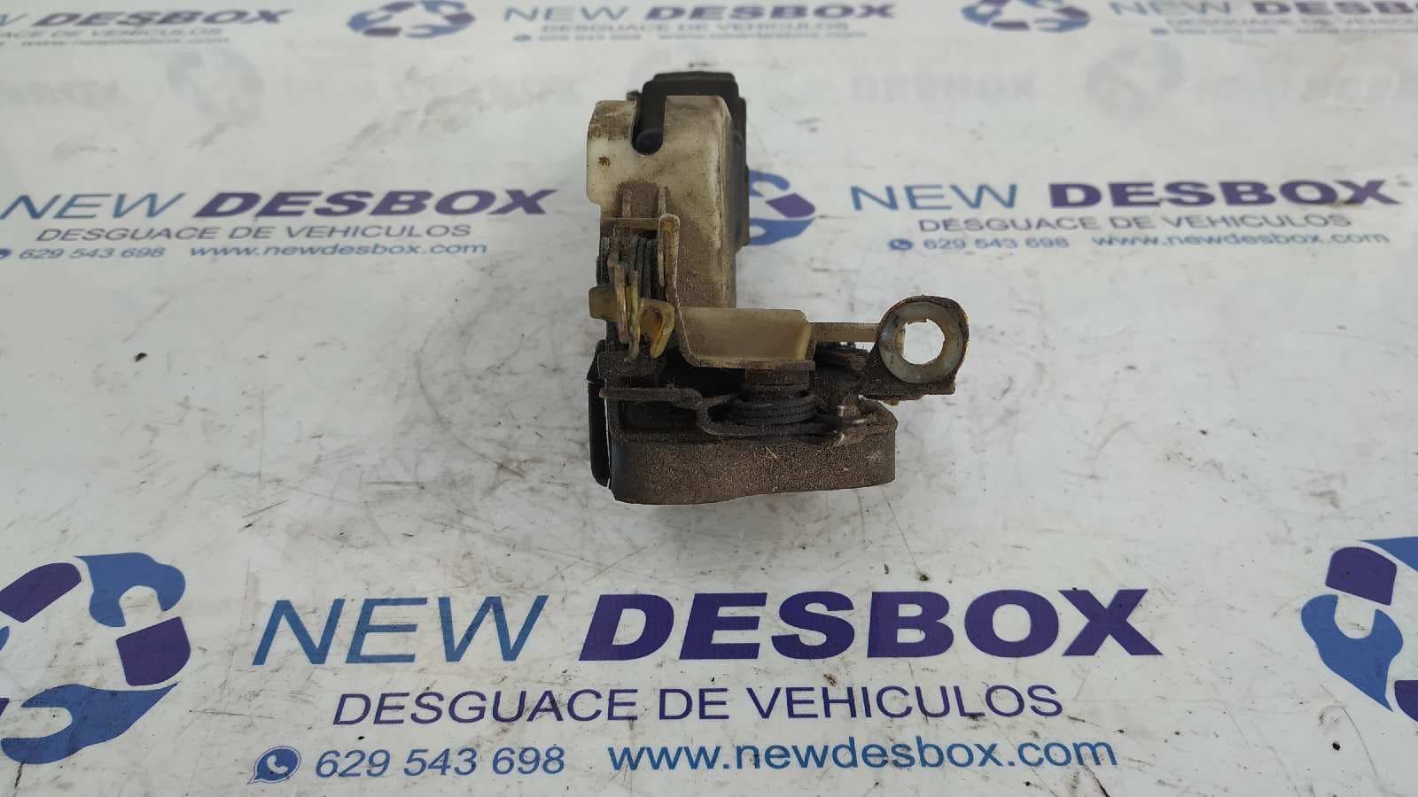 Recambio de CERRADURA PUERTA DELANTERA DERECHA para OPEL CALIBRA 2.0 C20NE referencia OEM IAM 90277866   - GRIS 3