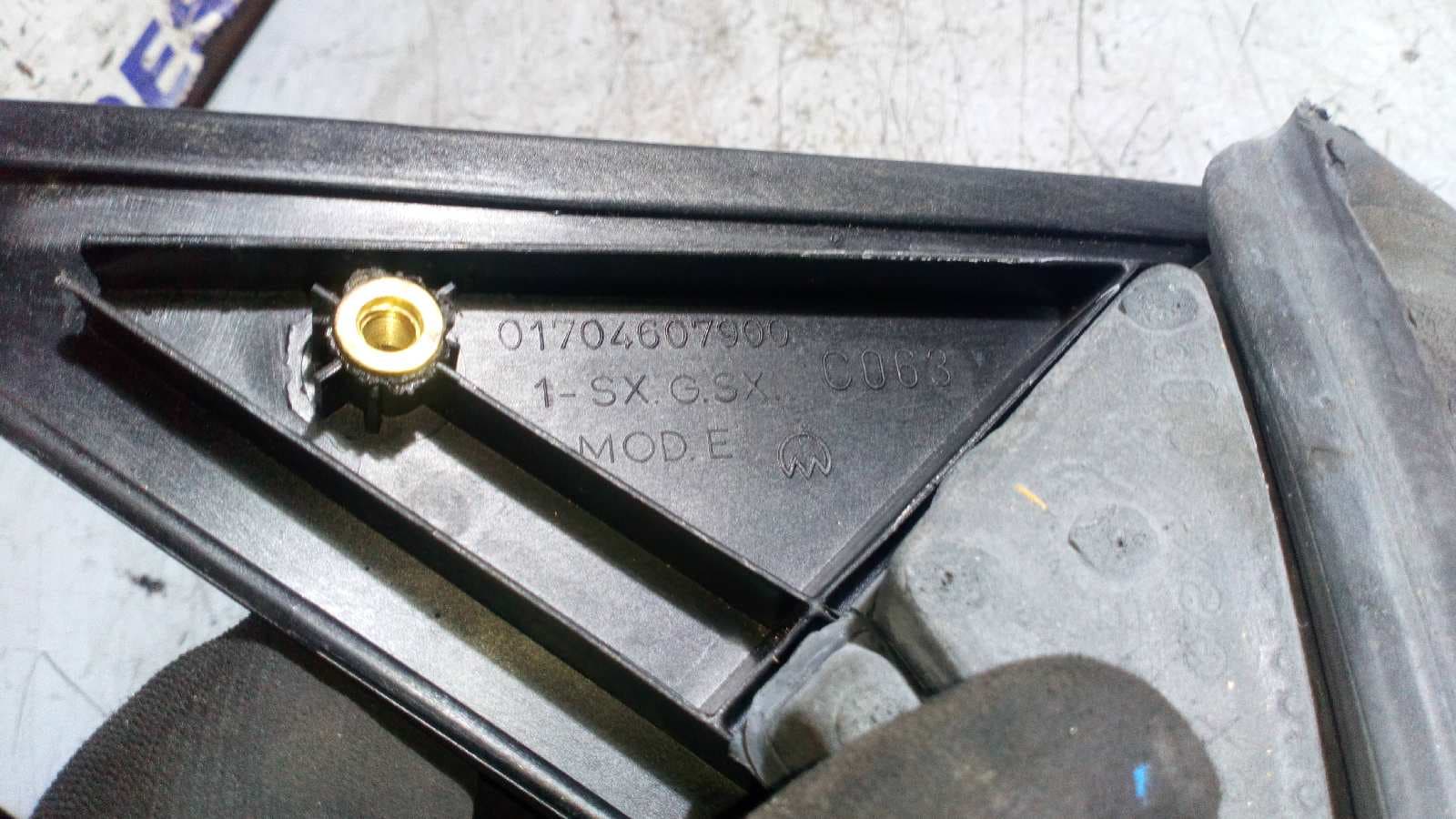 Recambio de RETROVISOR IZQUIERDO para FIAT STILO (192) 1.4 16V CAT 192B2000 referencia OEM IAM 01704607900   - ROJO 6