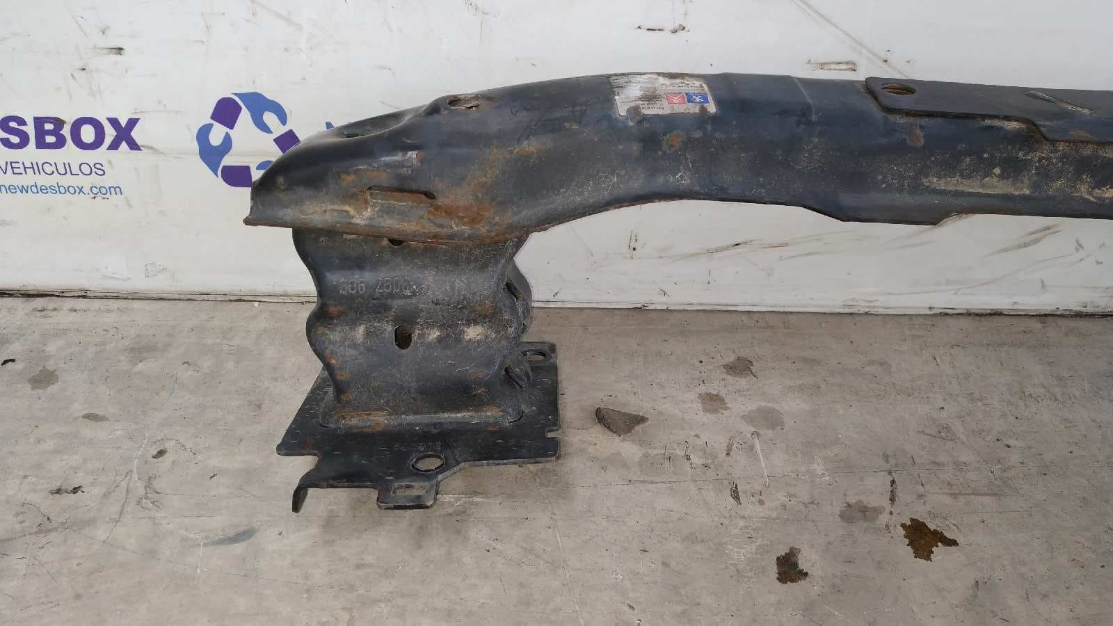 Recambio de REFUERZO PARAGOLPES DELANTERO para PEUGEOT EXPERT KASTEN STANDARD 2.0 HDi RHX referencia OEM IAM    - GRIS 2