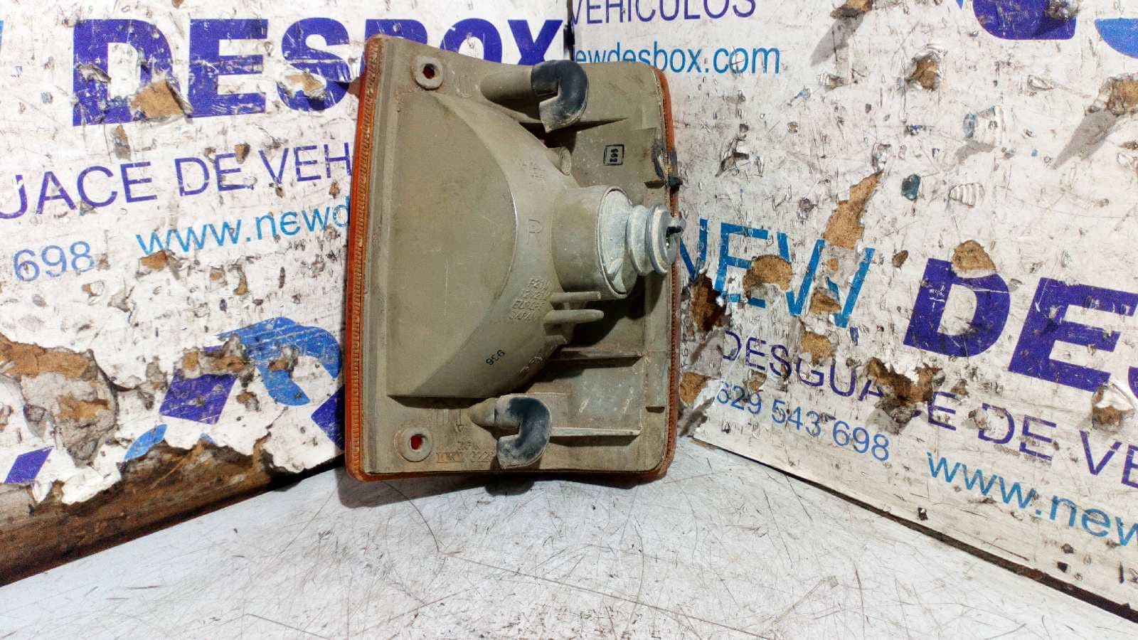 Recambio de PILOTO DELANTERO DERECHO para ISUZU TROOPER 2.8 Turbodiesel 4JB1 referencia OEM IAM 3228   - GRIS 2