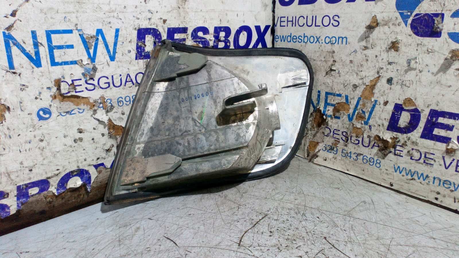 Recambio de PILOTO DELANTERO DERECHO para AUDI 100 BERLINA (C4) Europa ABC referencia OEM IAM 185001   - BLANCO 2