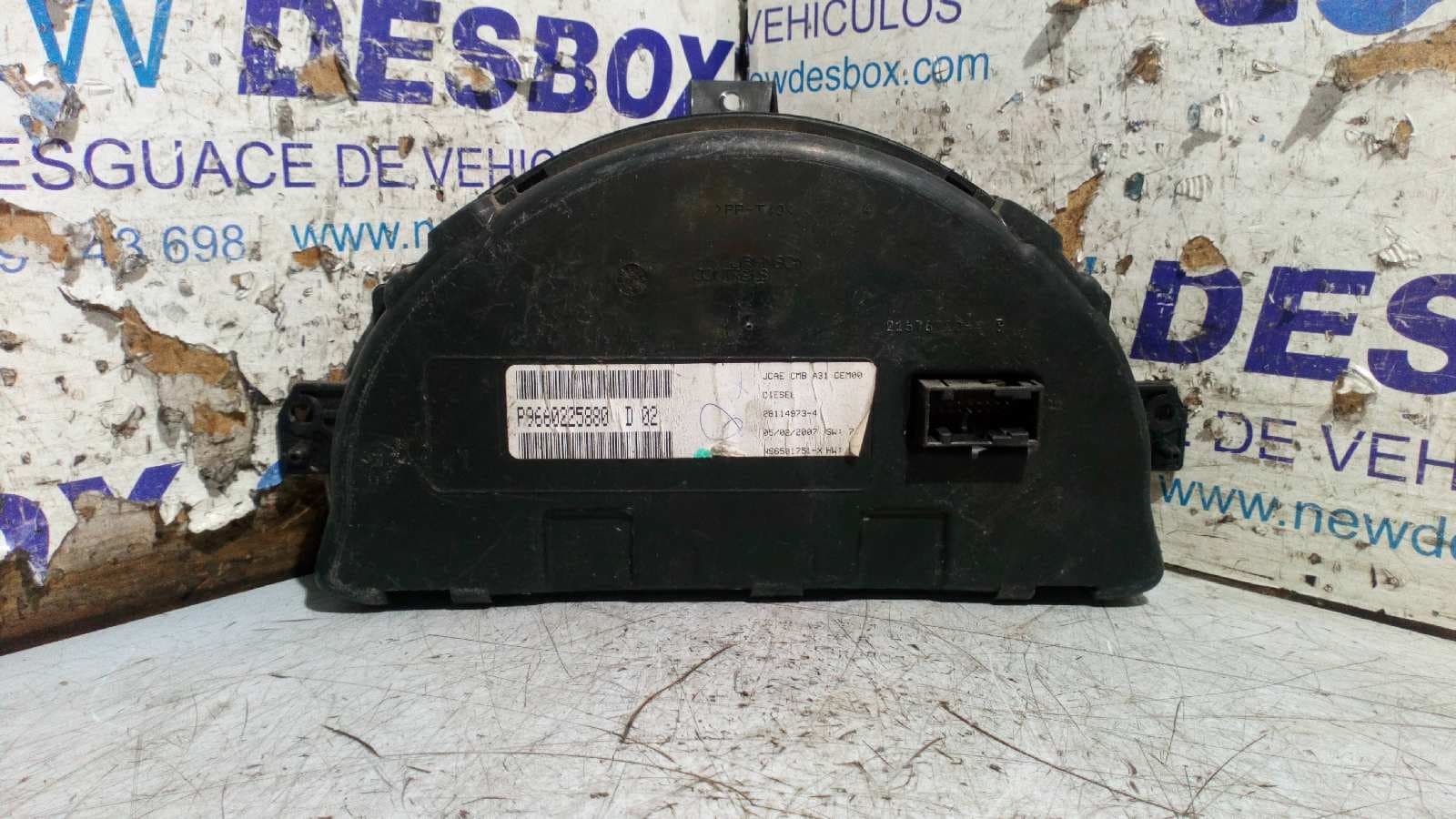 Recambio de CUADRO INSTRUMENTOS para CITROEN C2 1.4 referencia OEM IAM 216787204   - AMARILLO 3