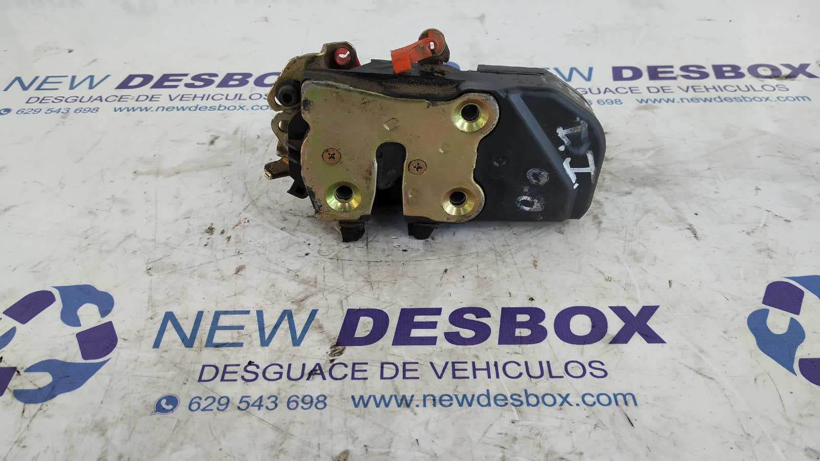 Recambio de CERRADURA PUERTA DELANTERA IZQUIERDA para CHRYSLER JEEP CHEROKEE (KJ) referencia OEM IAM GL8 2