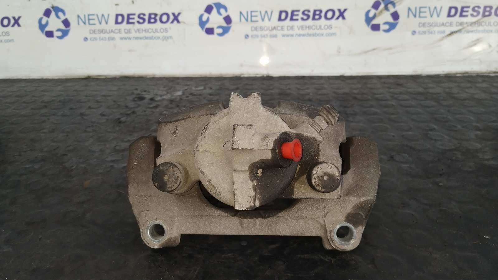 Recambio de PINZA DE FRENO DELANTERA DERECHA para RENAULT SCENIC II F9Q referencia OEM IAM FN354   - PLATA 4