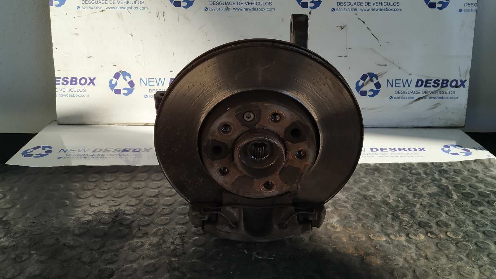 Recambio de MANGUETA DELANTERA IZQUIERDA para OPEL ZAFIRA B 1.6 16V Z16XEP referencia OEM IAM    - GRIS 3