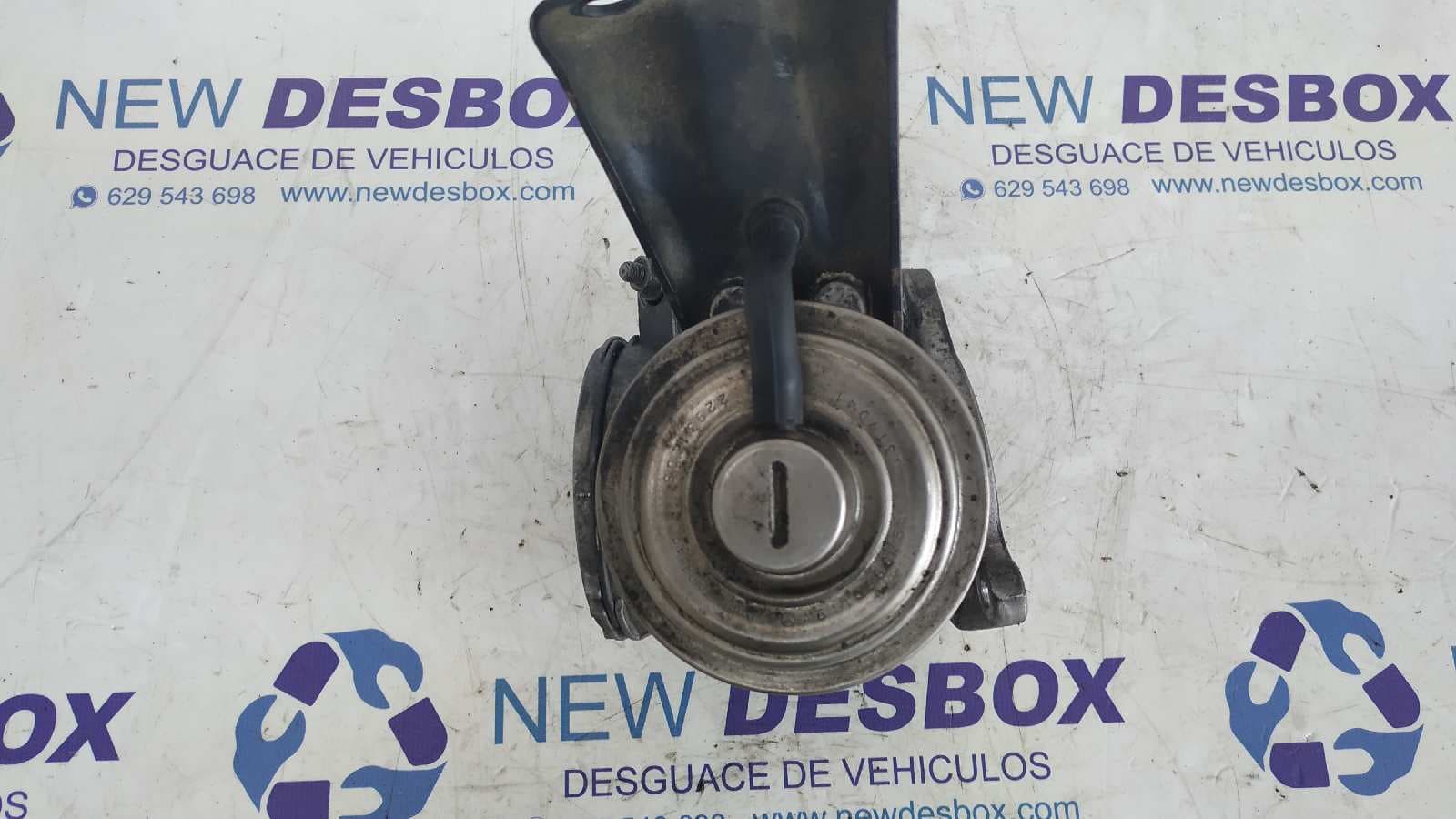 Recambio de VALVULA EGR para MERCEDES-BENZ CLASE C (W203) BERLINA 2.2 CDI CAT OM611962 referencia OEM IAM A6110900754   - GRIS 4