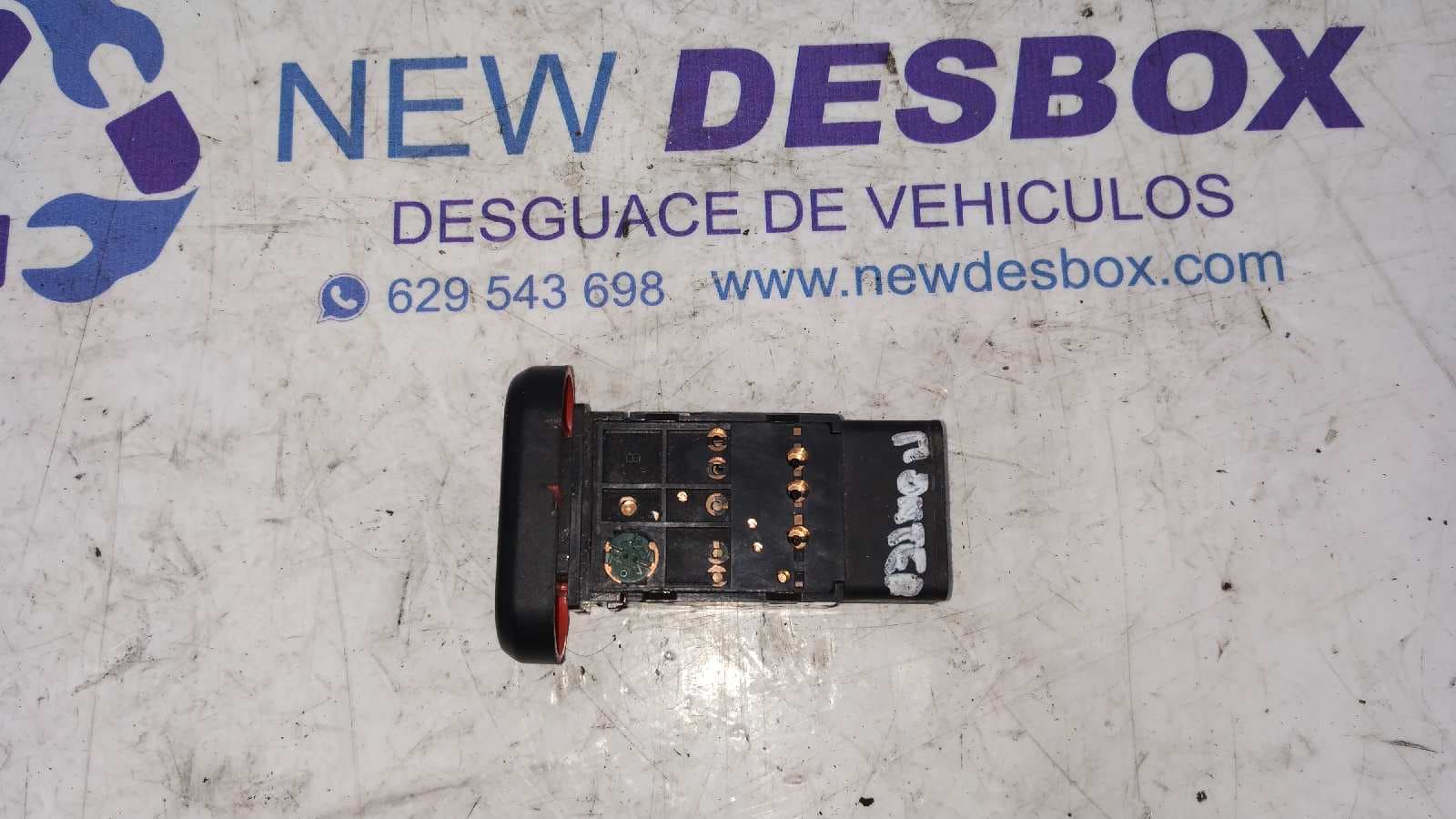 Recambio de WARNING para MITSUBISHI MONTERO SPORT (K90) referencia OEM IAM 0G31 5