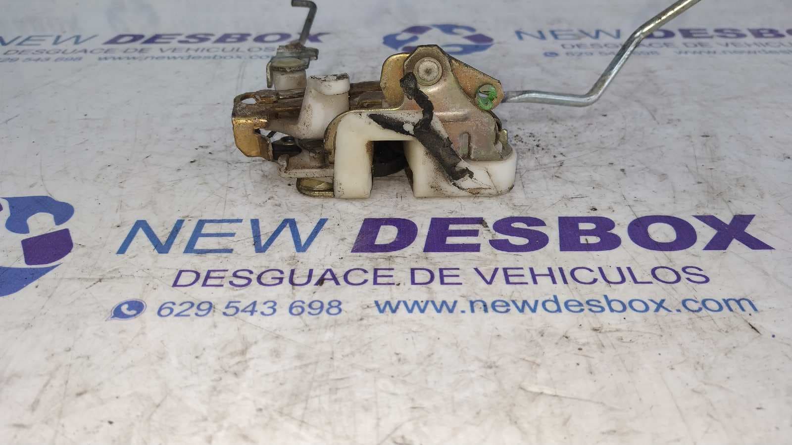 Recambio de CERRADURA PUERTA DELANTERA DERECHA para MITSUBISHI MONTERO (V20/V40) 2.8 Turbodiesel 4M40 referencia OEM IAM    - VERDE 3